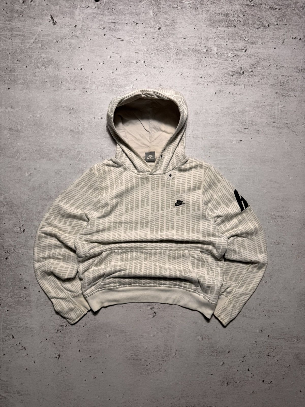 Nike × Vintage NIKE VINTAGE CENTER LOGO OVERSIZE BOXY HOODIE Size US S / EU 44-46 / 1 - 1 Thumbnail