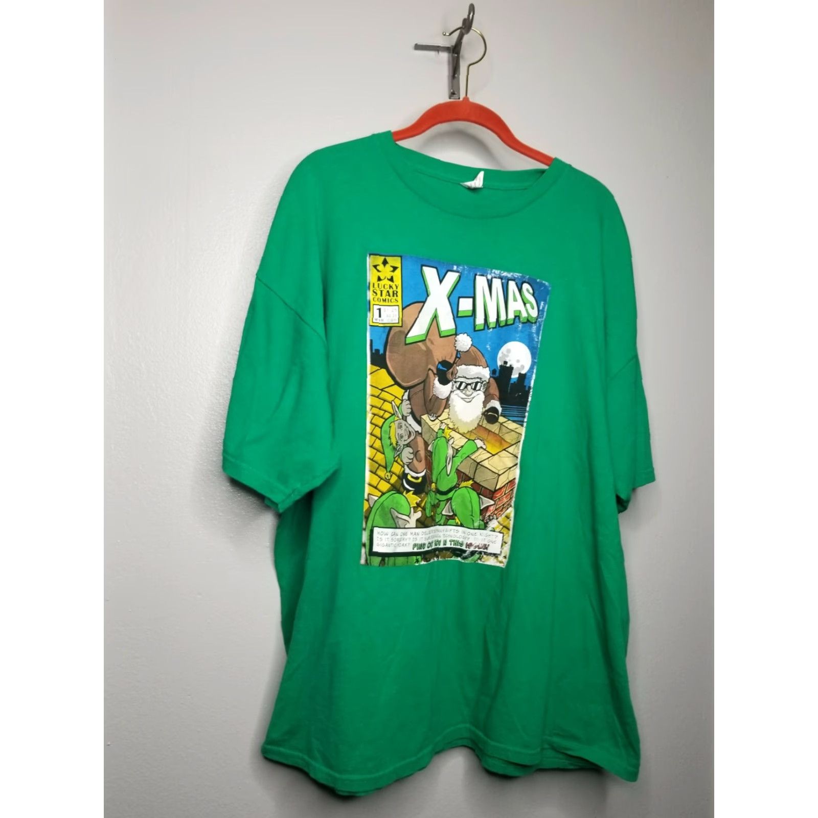 Gildan Mens 2XL Christmas XMAS Parody COMIC SANTA Claus T Shirt Gildan Green 100% Cotton Crew Neck Short Sleeve Graphic Tee Christmas Mens Size US XXL / EU 58 / 5 - 2 Thumbnail