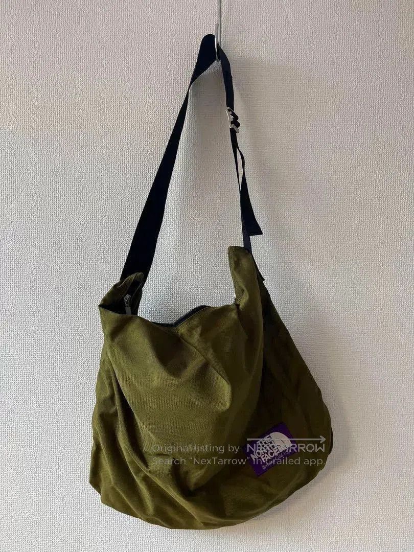 The North Face The North Face Beige Bag. Size ONE SIZE - 1 Thumbnail