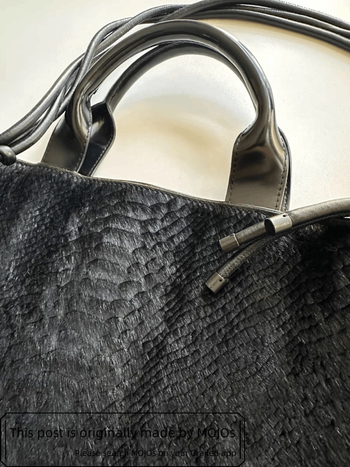 Dries Van Noten Dries Van Noten Fur Leather Shoulder Bag mojos1802 Size ONE SIZE - 8 Thumbnail