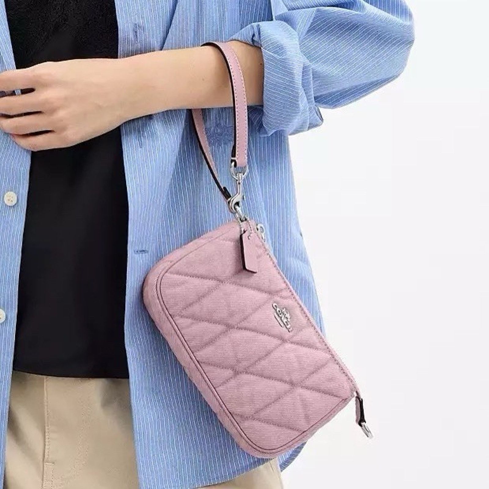 Coach NWT Coach Nolita 19 CBK58 Denim smooth leather Carnation Size ONE SIZE - 4 Thumbnail