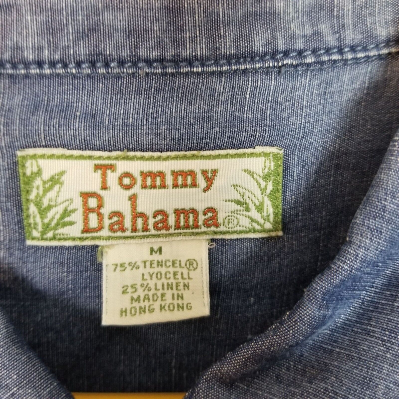 Tommy Bahama Tommy Bahama Mens Linen Blend Chambray Shirt Minimalist Sz M Size US M / EU 48-50 / 2 - 6 Thumbnail