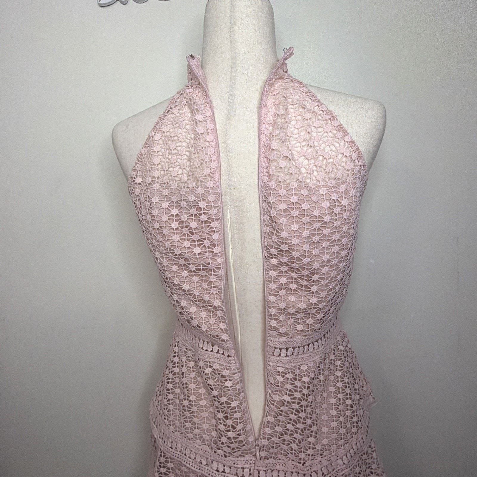 Other AX PARIS size 10 Fits size 8 Model High Neck LaceDress PINK Size L / US 10 / IT 46 - 6 Thumbnail