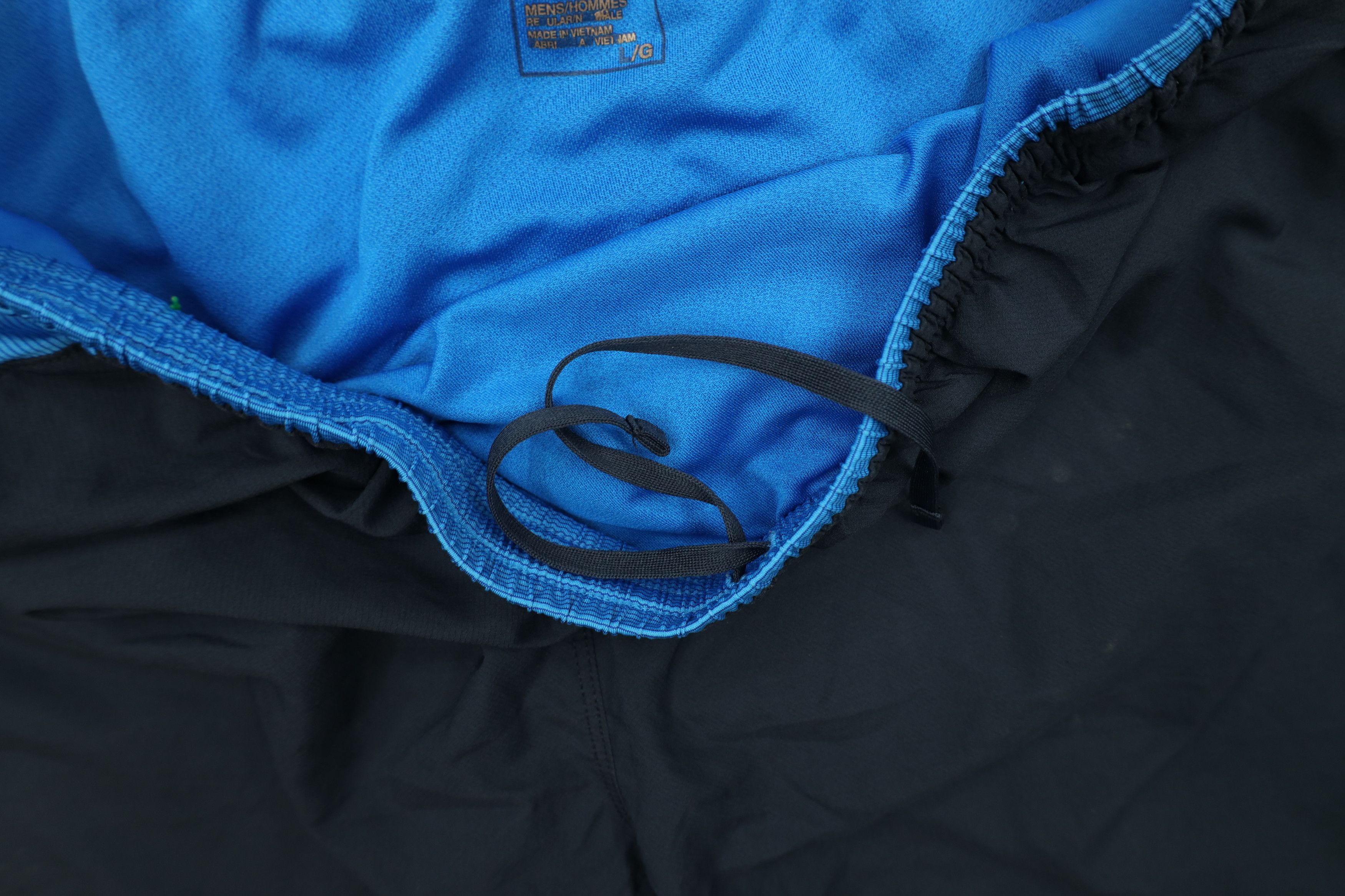 The North Face The North Face Reflective Lined Running Jogging Shorts Size US 34 / EU 50 - 9 Thumbnail