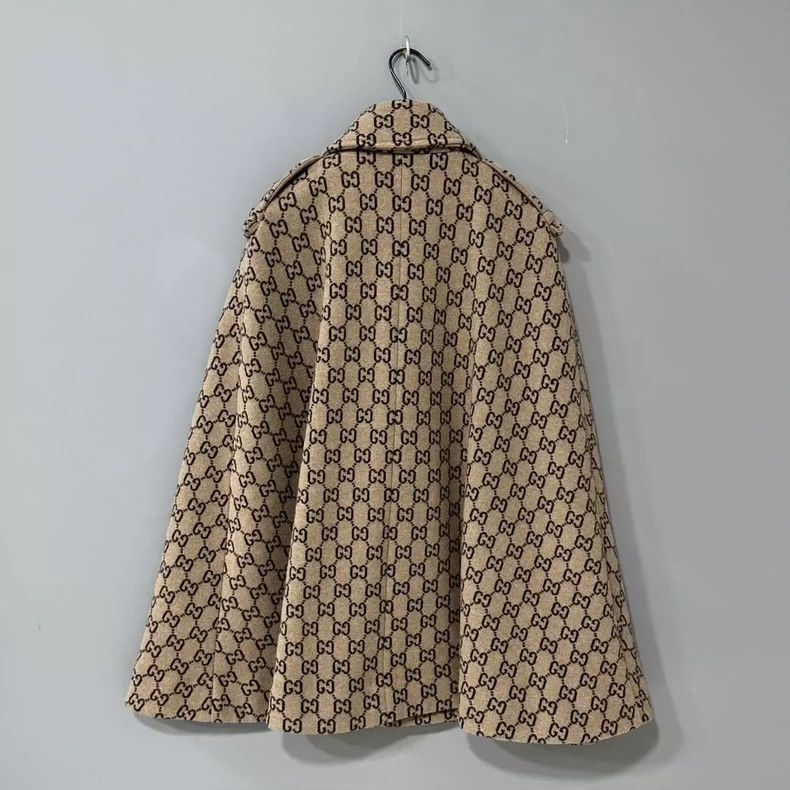Gucci Gucci Full-print old flower shawl jacket 2501-Nextarrow Size US M / EU 48-50 / 2 - 3 Thumbnail