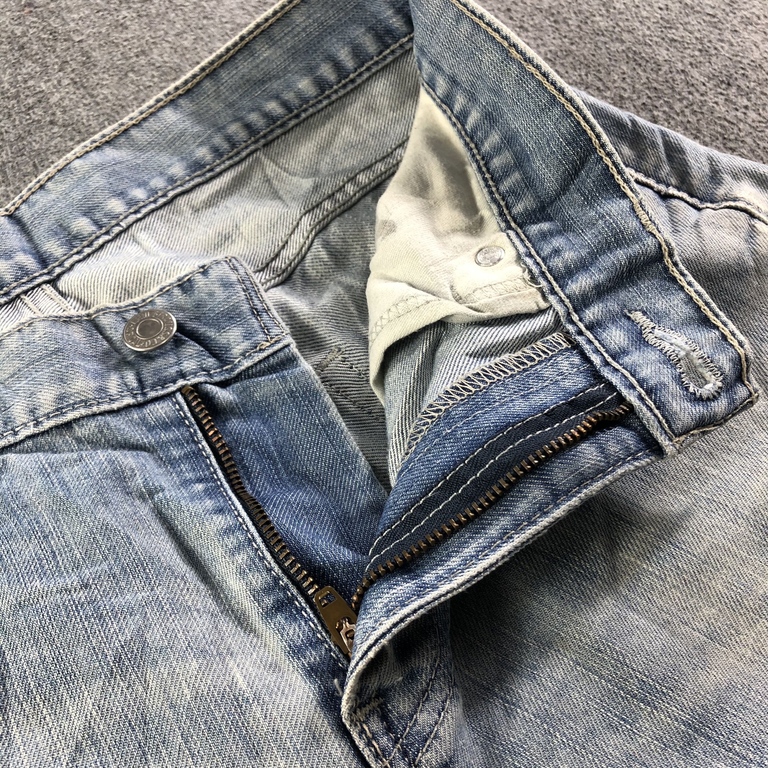 Levi's Vintage Levis 511 Jeans-J3202 Size US 31 - 6 Thumbnail