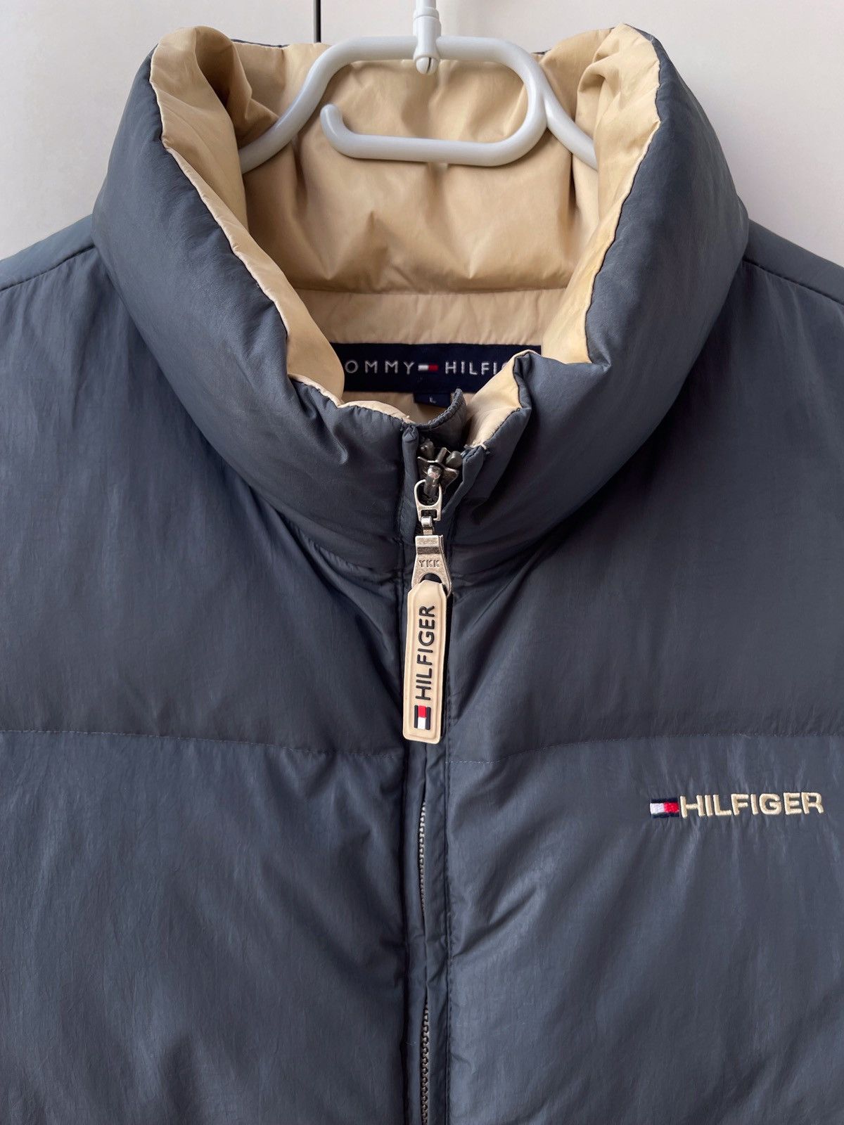 Tommy Hilfiger × Vintage Vintage Y2k Tommy Hilfiger Down Vest Size US L / EU 52-54 / 3 - 5 Thumbnail