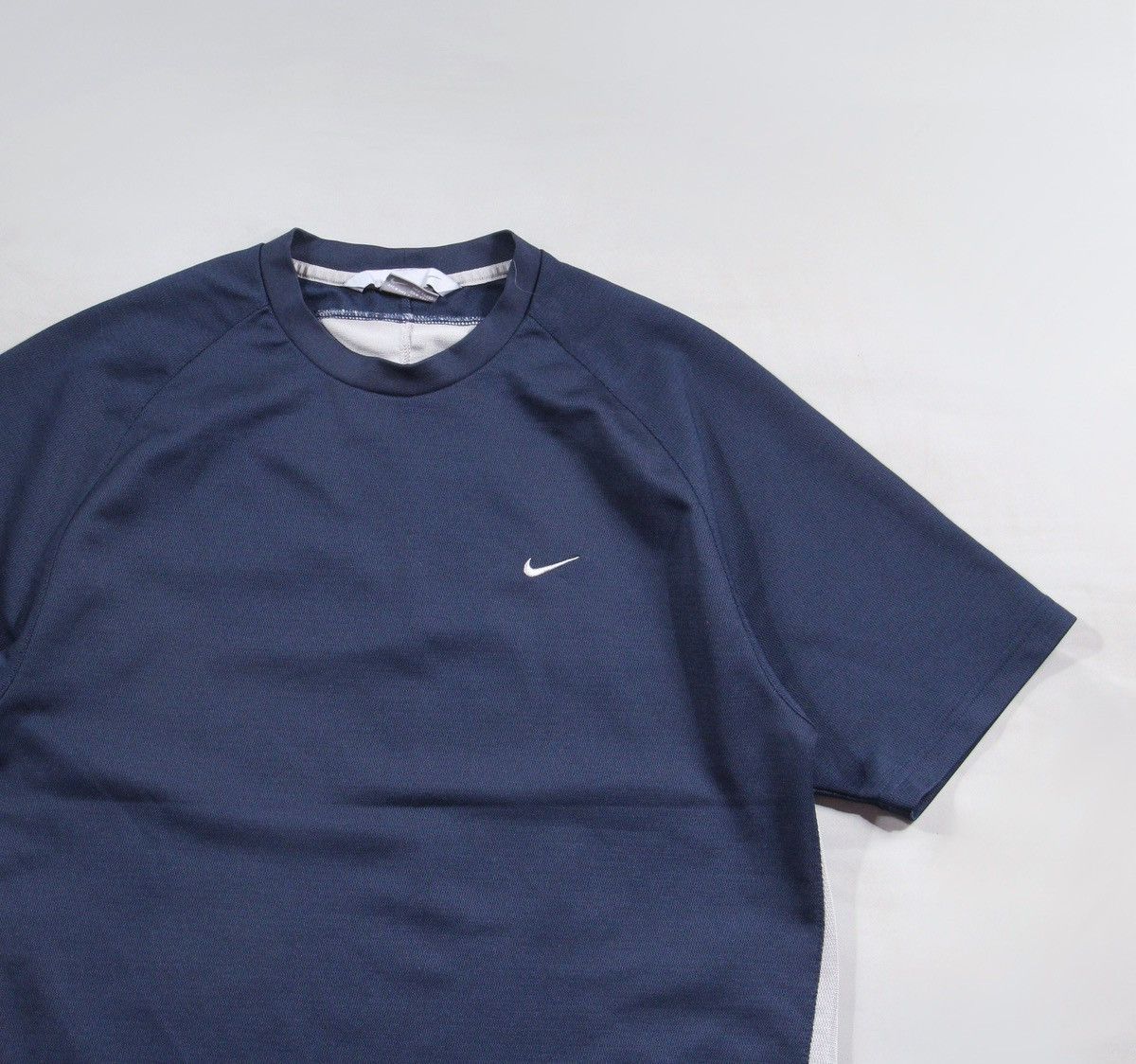 Nike Nike Vintage 90s Shirt Tee Navy Blue Running NSW Tech M Size US M / EU 48-50 / 2 - 2 Thumbnail