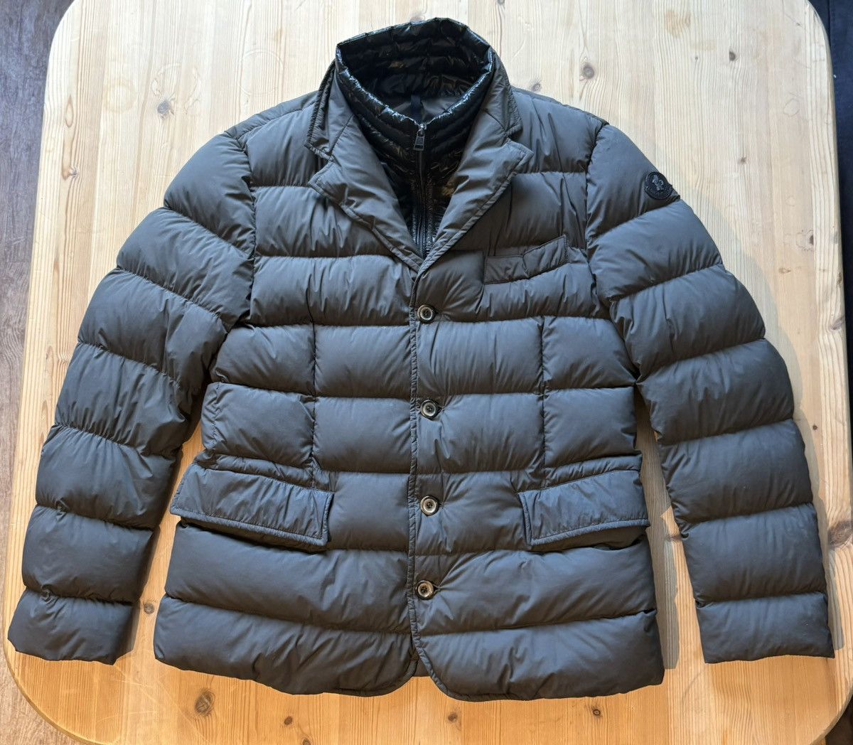 Moncler Moncler Roulliac Jacket Size US S / EU 44-46 / 1 - 1 Thumbnail
