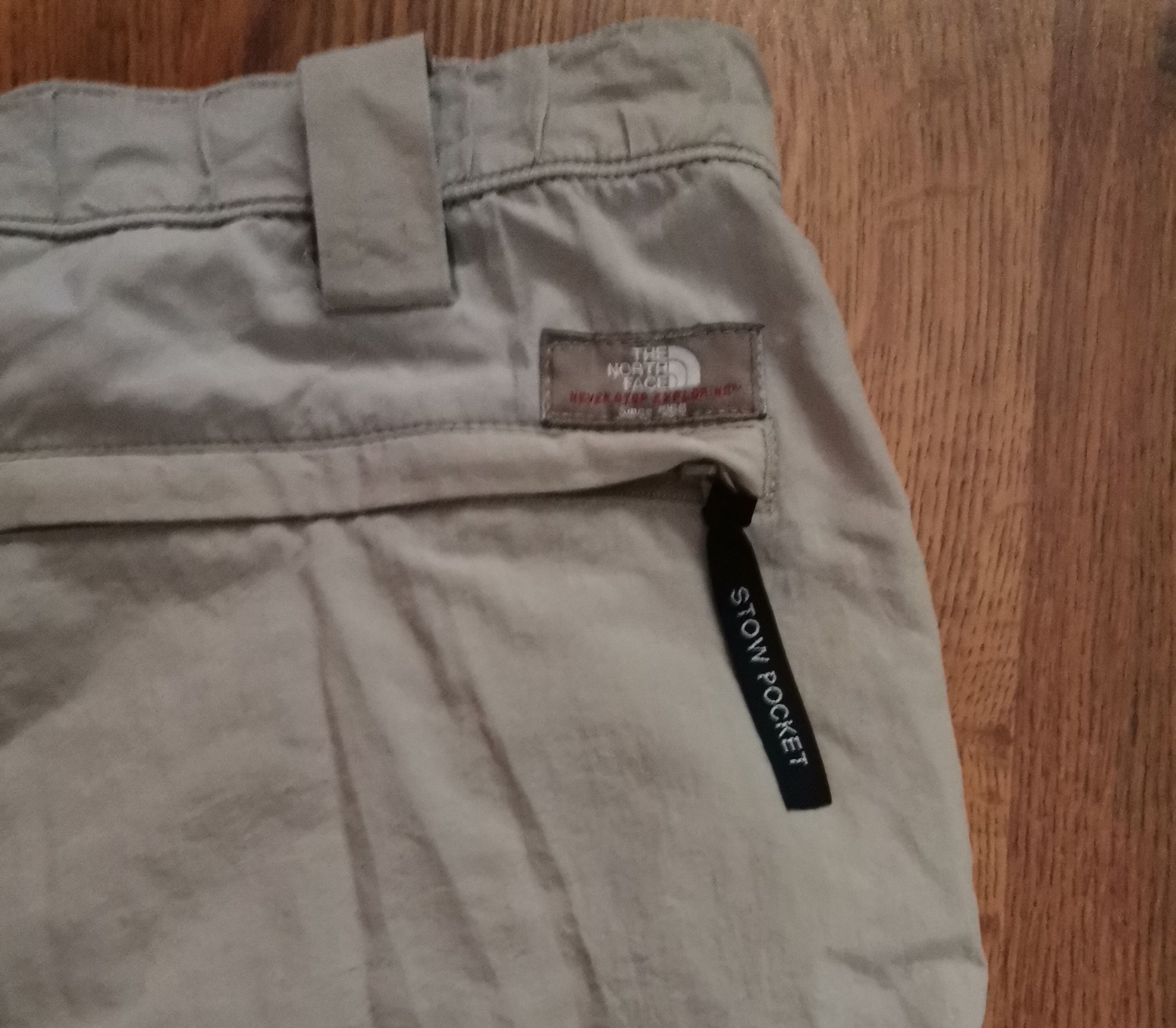 The North Face The North Face Shorts Size US 35 - 6 Thumbnail