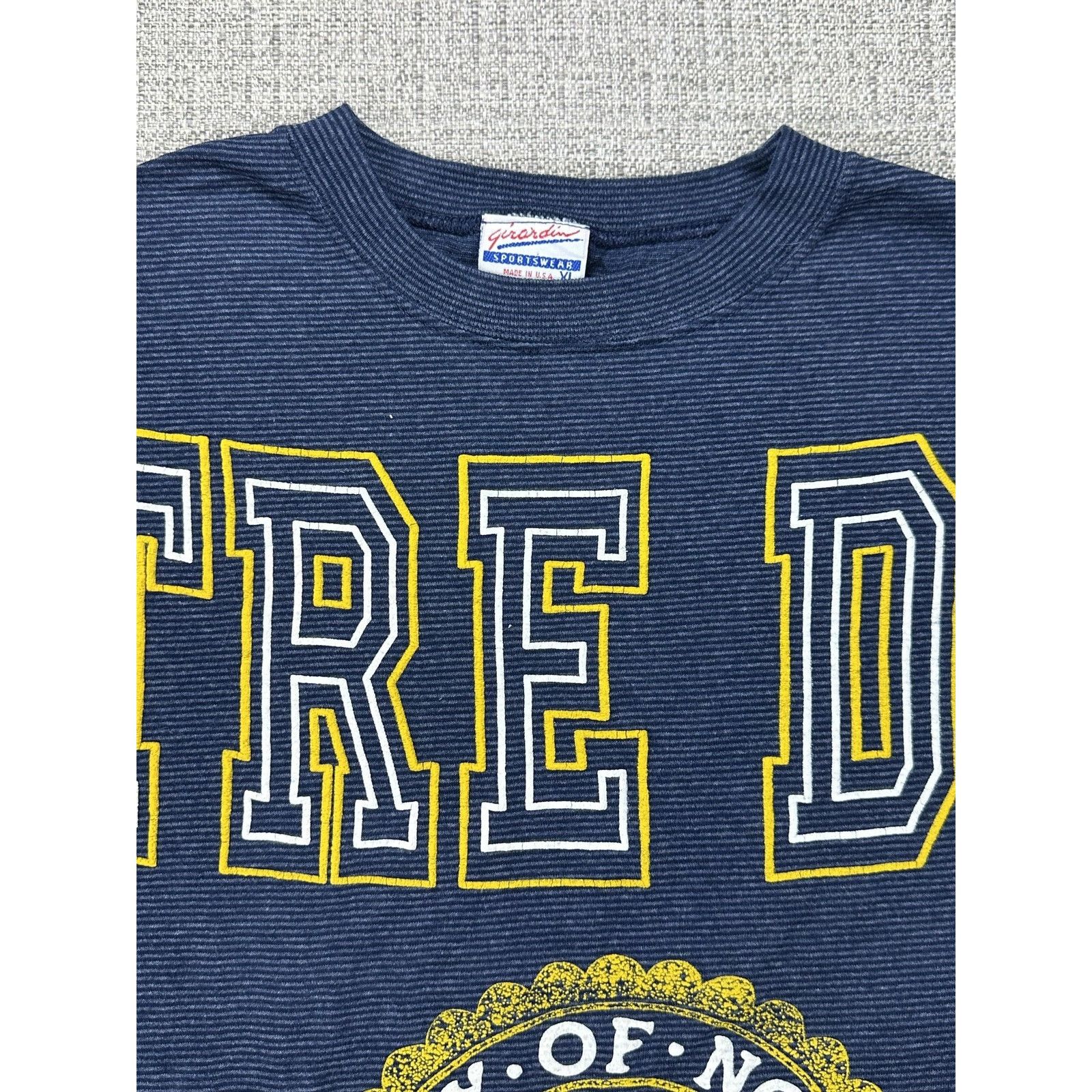Other Notre Dame Fighting Irish Shirt Sz XL Chest Spell Out Crest Size US XL / EU 56 / 4 - 7 Thumbnail