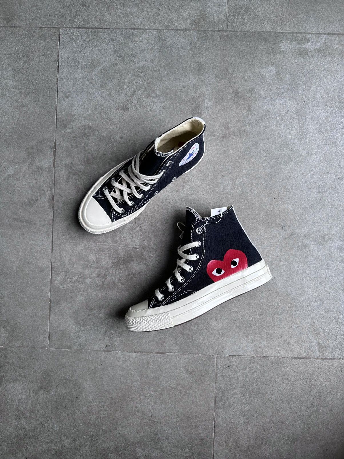 Comme des Garcons PLAY × Converse CDG PLAY x CONVERSE HI CHUCK TAILOR 70 Size US 7 / IT 37 - 2 Thumbnail