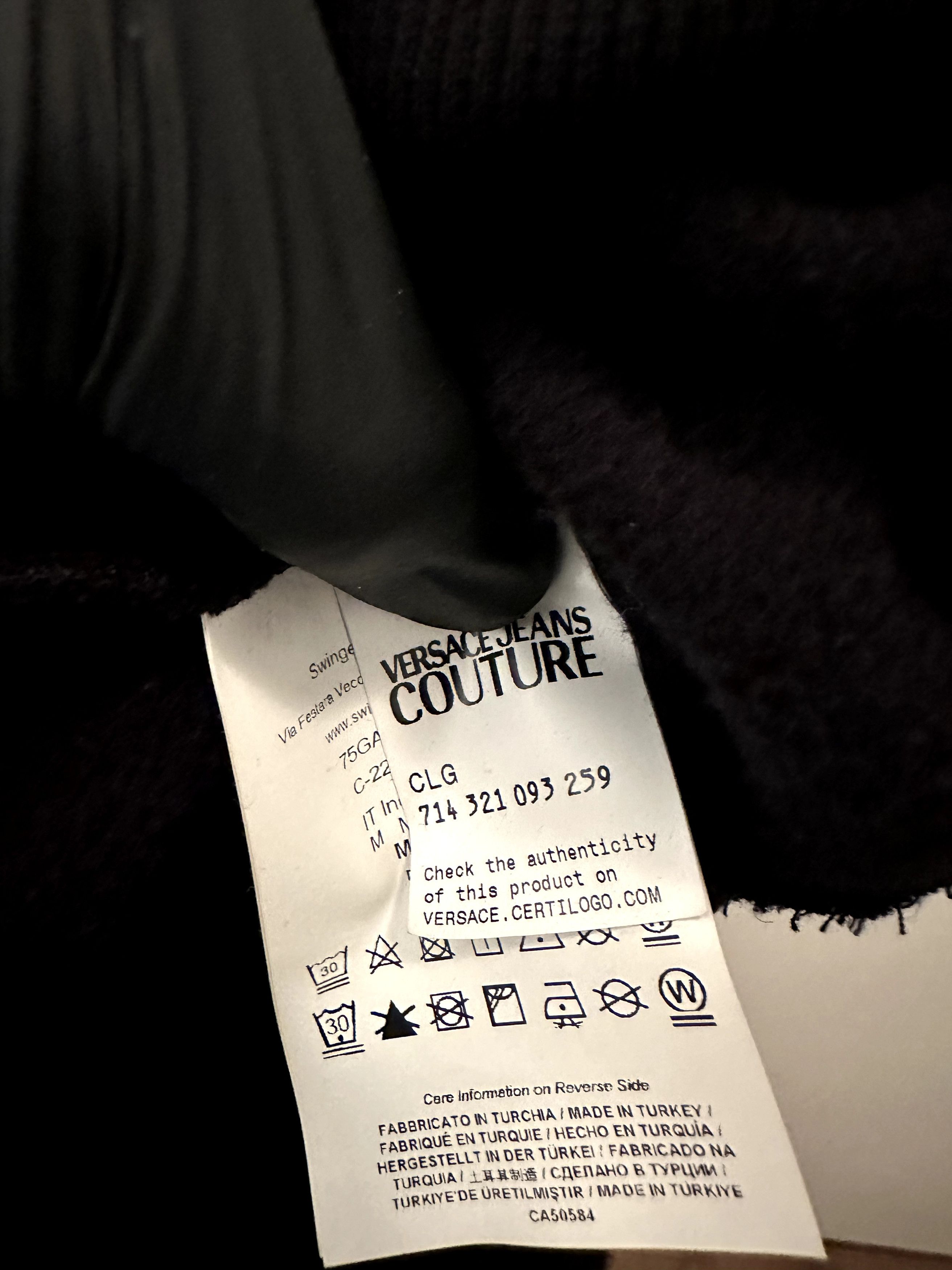 Versace Jeans Couture Versace Jeans Couture Baroque Logo Sweatshirt Size US M / EU 48-50 / 2 - 3 Thumbnail