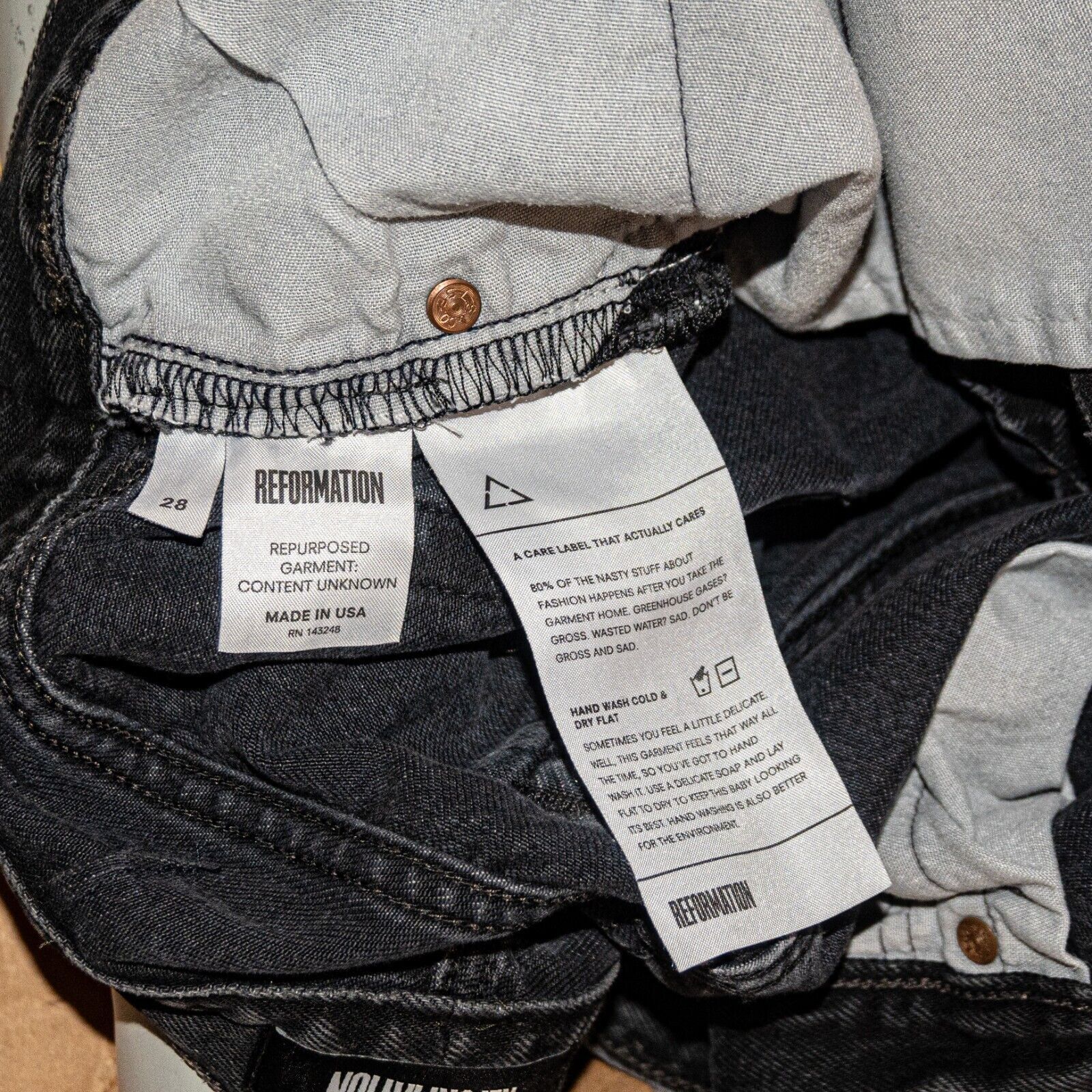 Reformation REFORMATION x Levi's Raw ankle crop high rise Denim Jeans Size 28" / US 6 / IT 42 - 7 Thumbnail