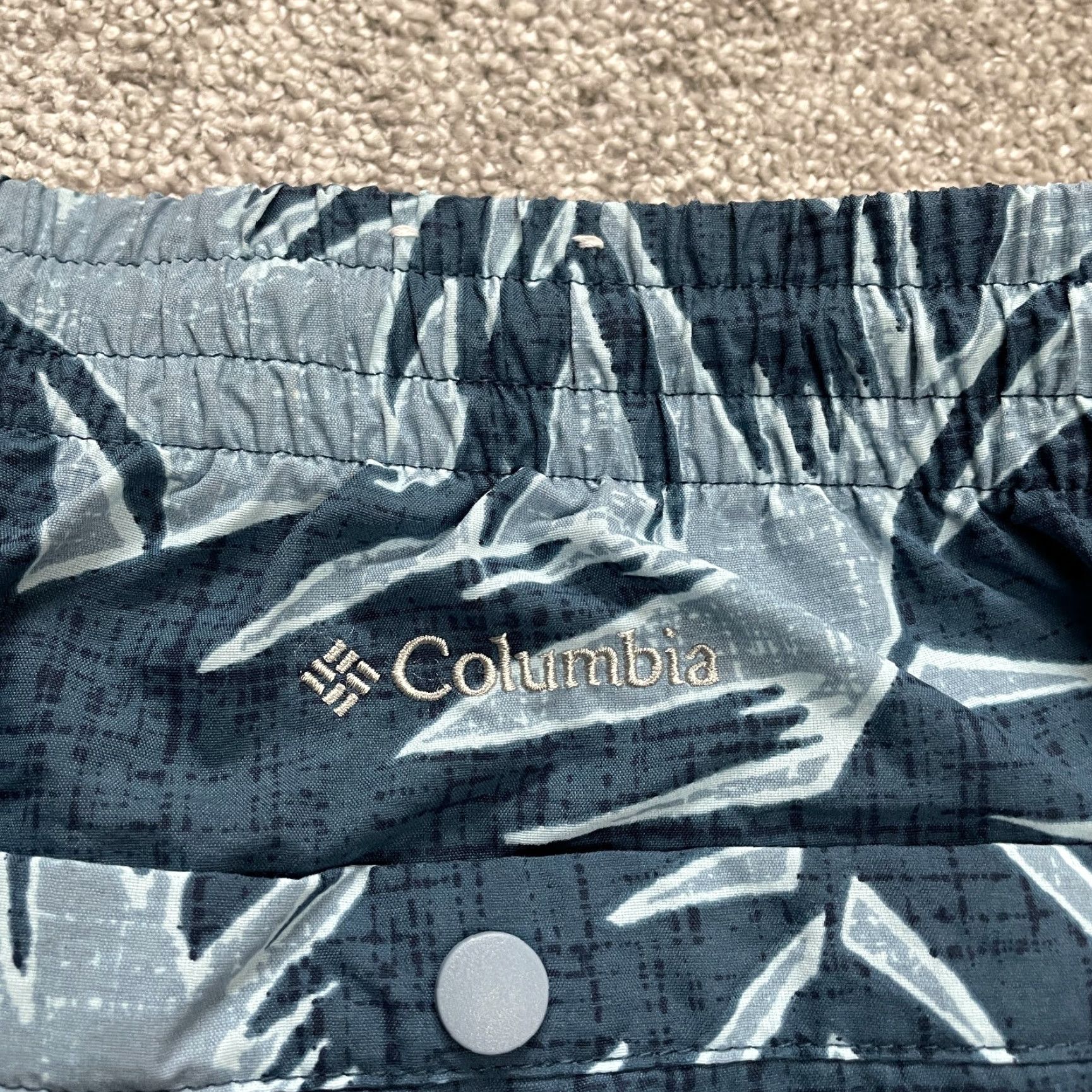 Vintage Columbia Shorts Adult XL Blue Floral Nylon Drawstring Pocket Beach Mens Size US 36 / EU 52 - 4 Thumbnail
