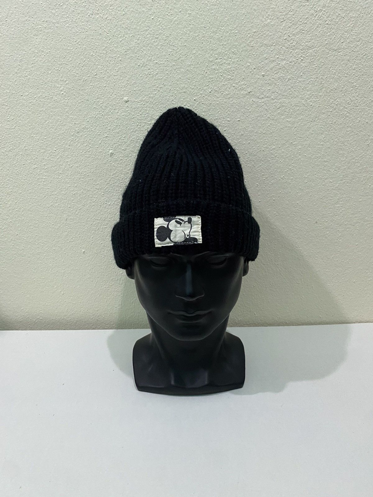 Disney × Mickey Mouse Disney Mickey Mouse Small Logo Beanie Hat Size ONE SIZE - 2 Thumbnail