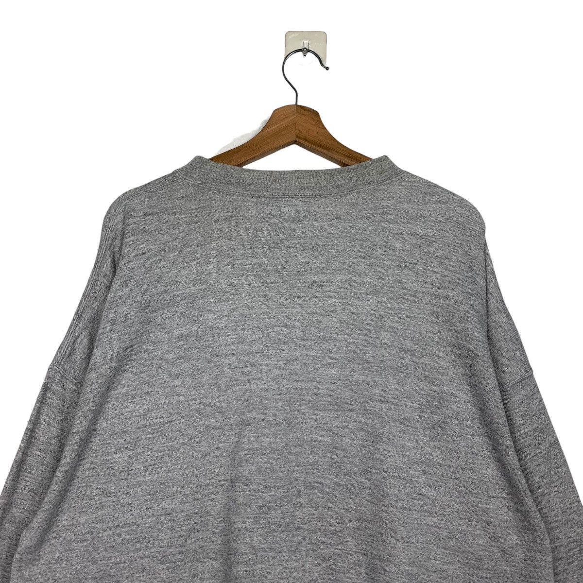 Champion CHAMPION PRODUCTS Embroidery Big Logo Sweatshirt #1700-C76 Size US L / EU 52-54 / 3 - 8 Thumbnail