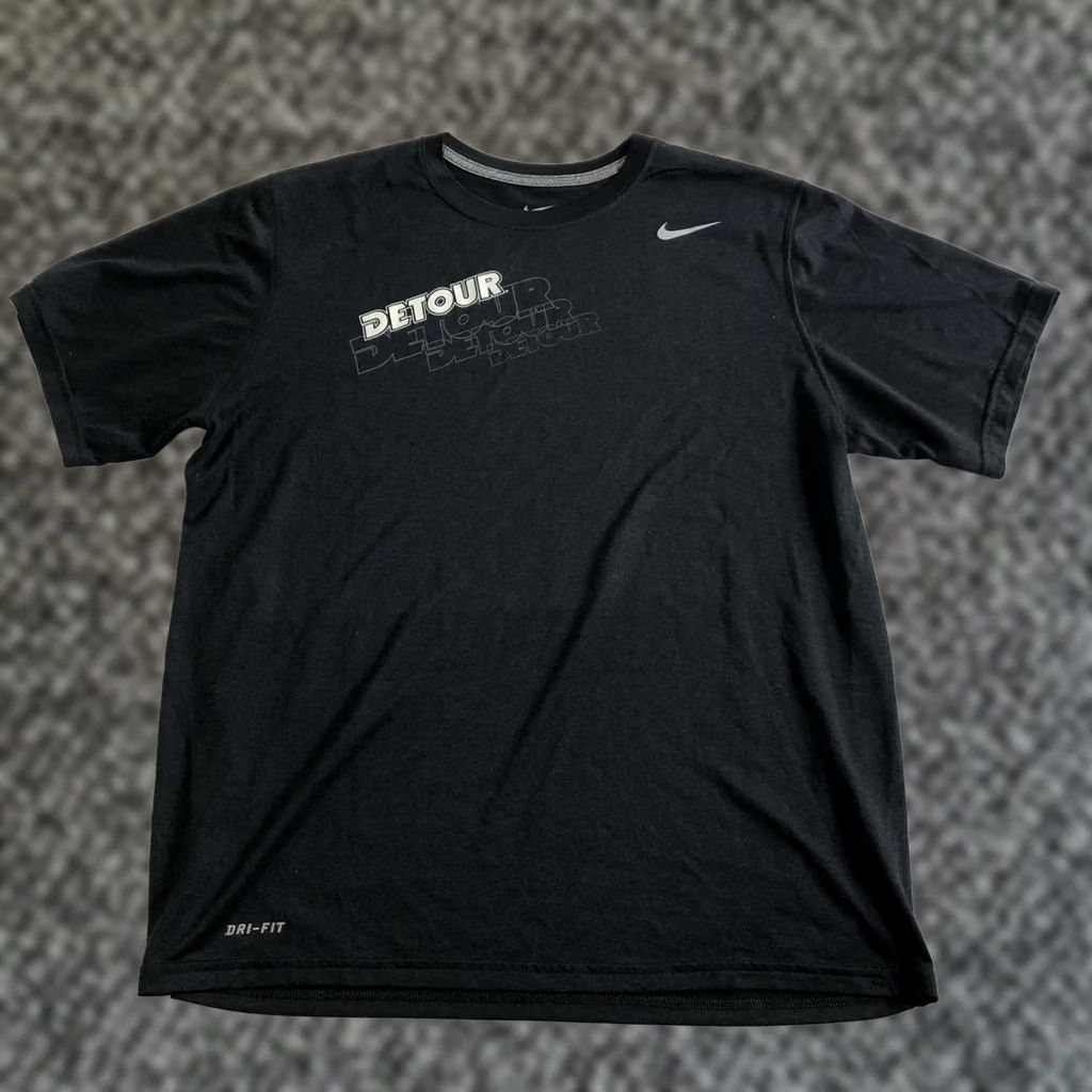 Nike Nike Dri-Fit Detour Graphic T Shirt Black Adult Mens Size Large Short Sleeve Size US L / EU 52-54 / 3 - 1 Thumbnail