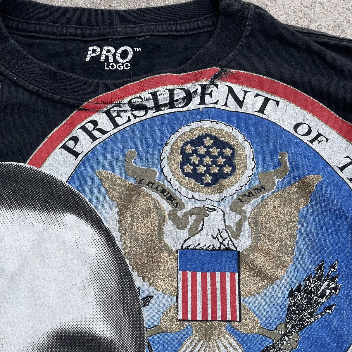 Vintage “BARACK OBAMA” PEESIDENT OVERPRINT TSHIRT Size US M / EU 48-50 / 2 - 6 Thumbnail