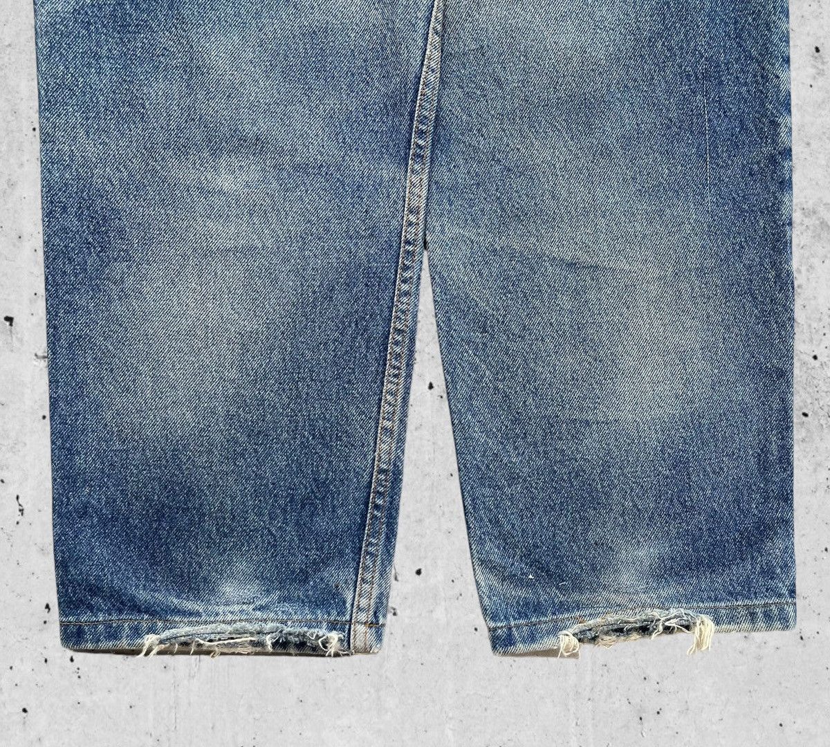 Tommy Hilfiger 🔥Tommy Hilfiger Distressed Denim W28 🔥 Size US 28 / EU 44 - 11 Thumbnail
