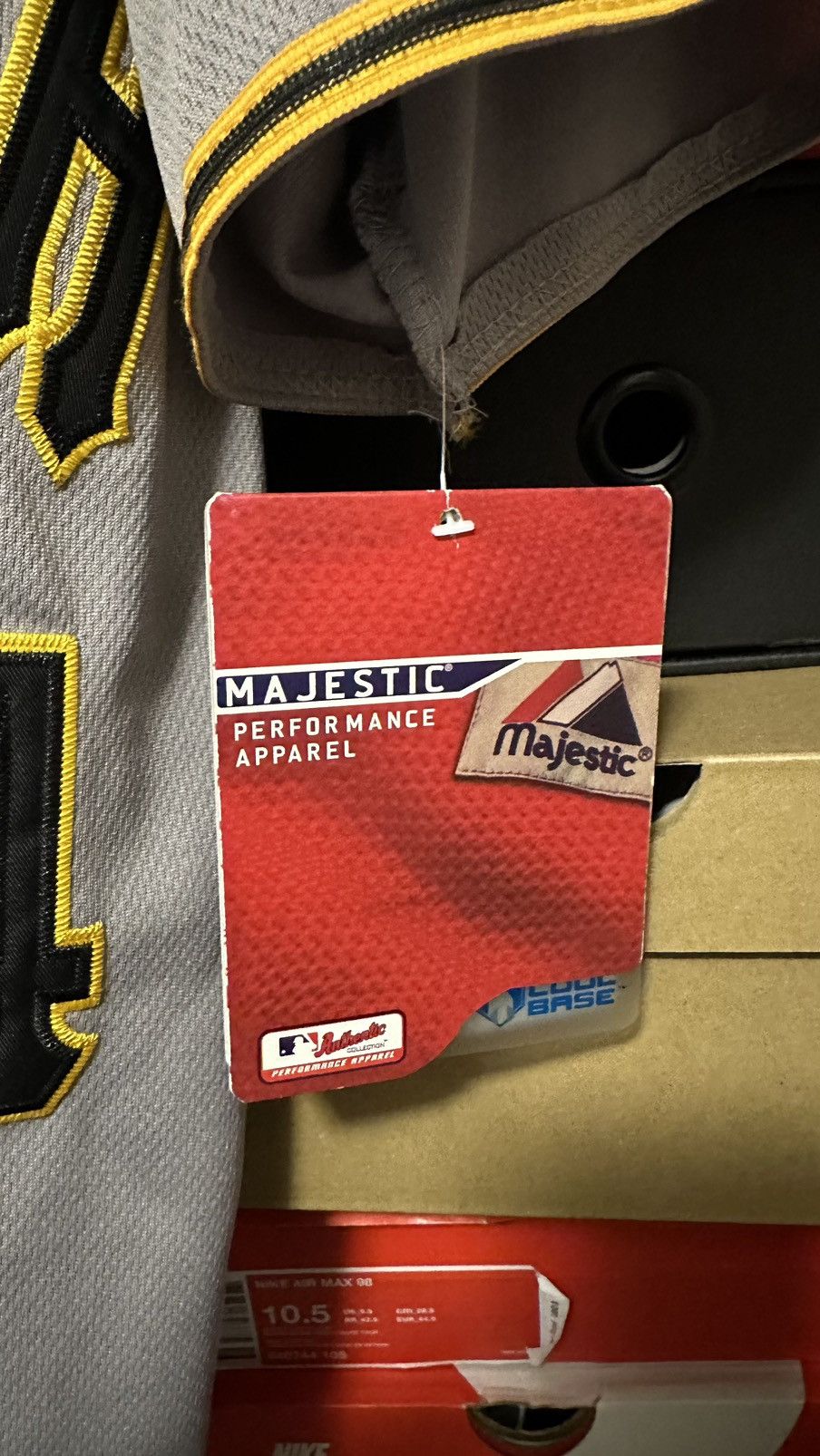 MLB × Majestic Pittsburgh Pirates Authentic Majestic Jersey Size 40 Size US M / EU 48-50 / 2 - 5 Thumbnail