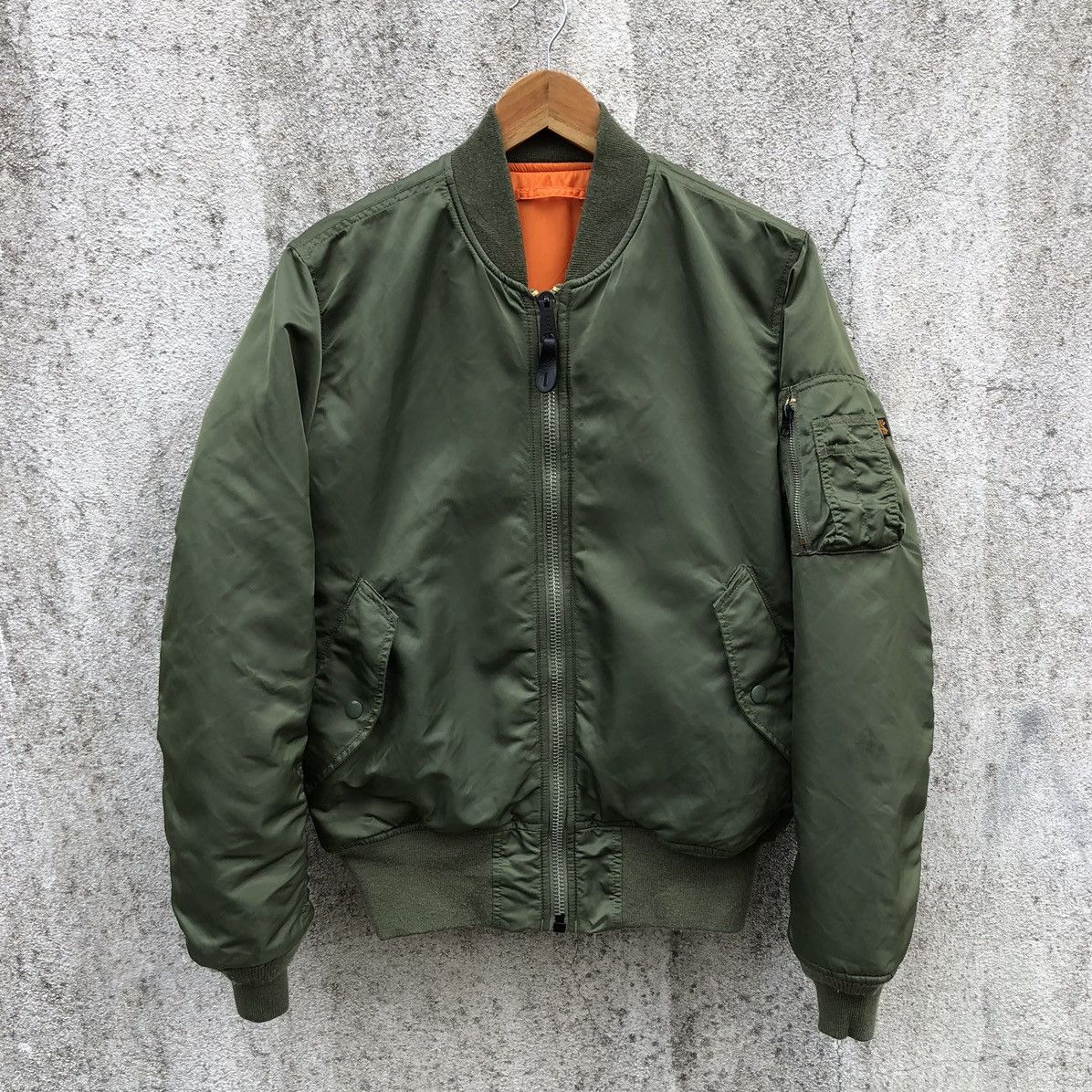 Alpha Industries Flyers Man Intermediate Ma-1 Bomber Jacket