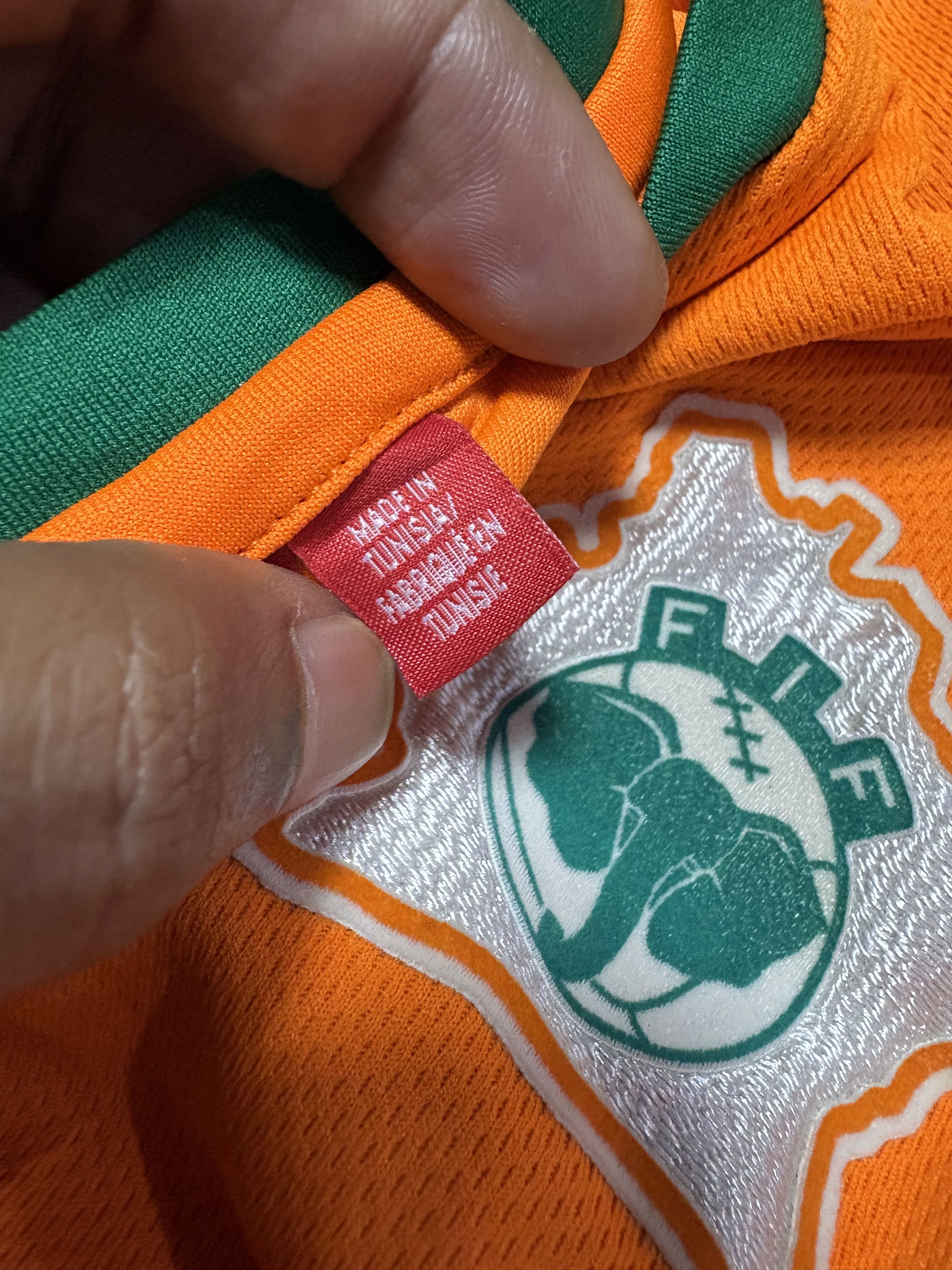 Puma jersey Ivory coast 2008 home Size US M / EU 48-50 / 2 - 4 Thumbnail