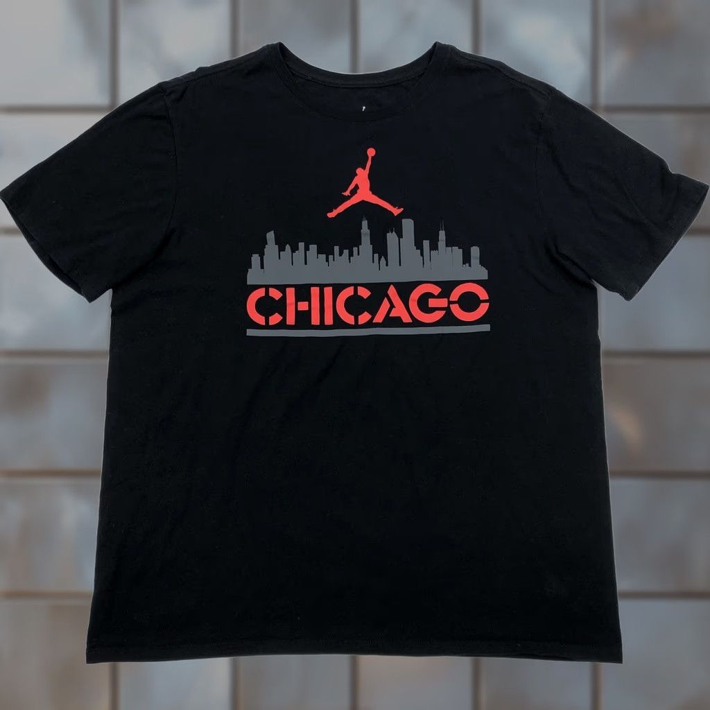 Jordan Brand Jordan Chicago Jumpman Skyline Graphic Print T-Shirt Tee, Men's XL, Black/Red/Gray, Crew Neck, Short Sleeve, Jersey Cotton, Regular Fit Size US XL / EU 56 / 4 - 1 Thumbnail