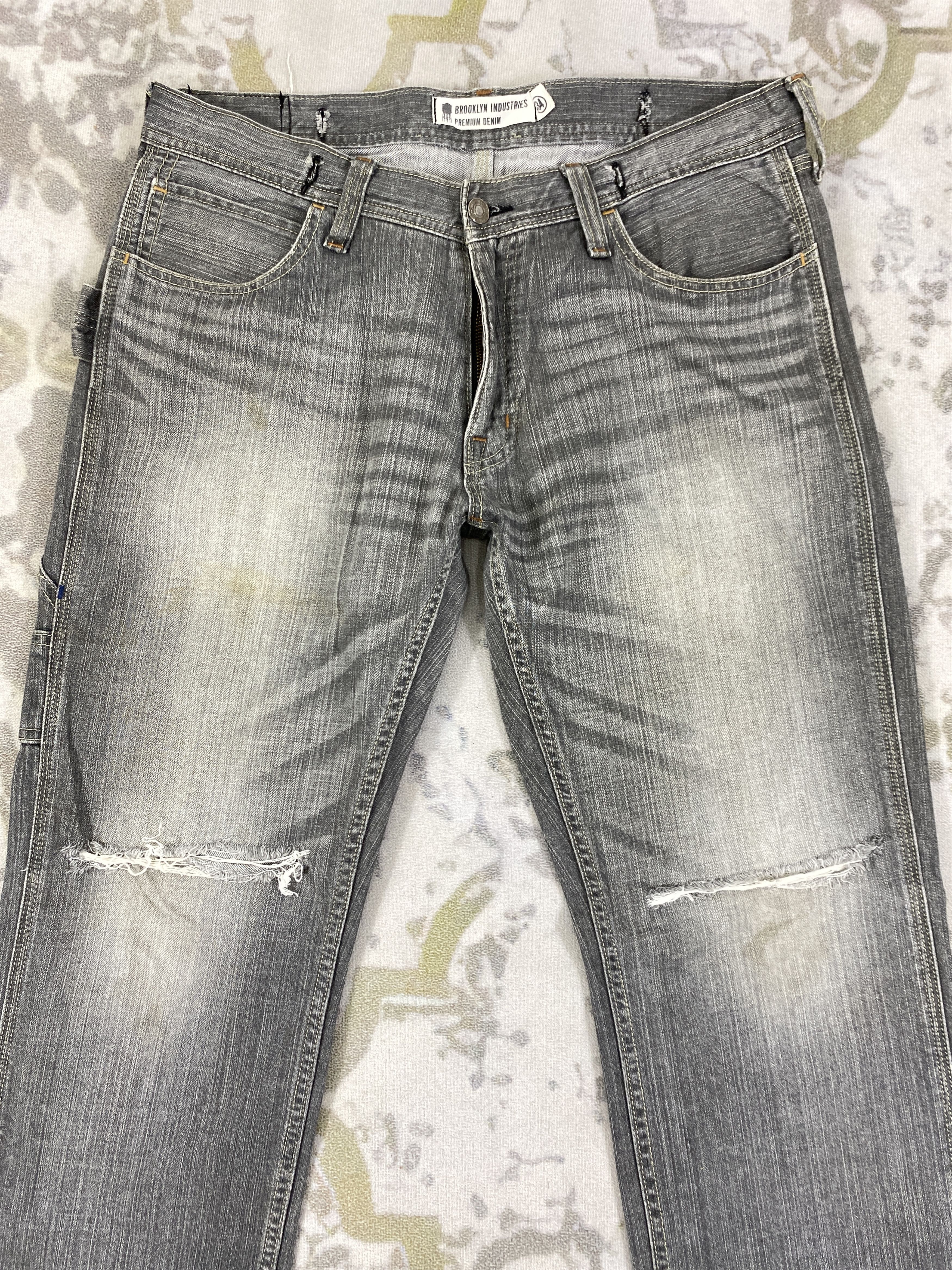 Le Grande Bleu (L.G.B.) Brooklyn Industries LGB style Jeans 35x31.5 - JN3014 Size US 35 - 3 Thumbnail