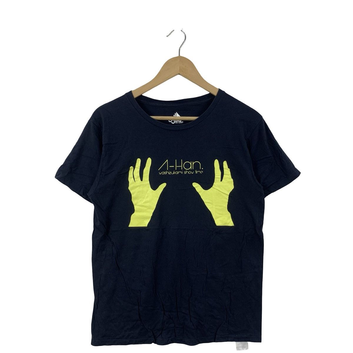 Vintage Vintage A-HaN Graphic T-Shirt Neon Hands Print Minimal Size US L / EU 52-54 / 3 - 5 Thumbnail