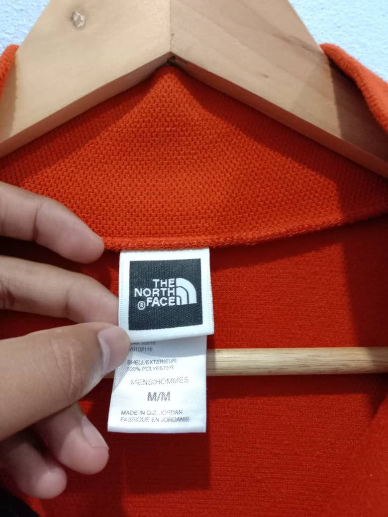 The North Face RARE VINTAGE THE NORTH FACE HALFZIPPER LONG SLEEVE TEES Size US M / EU 48-50 / 2 - 5 Thumbnail