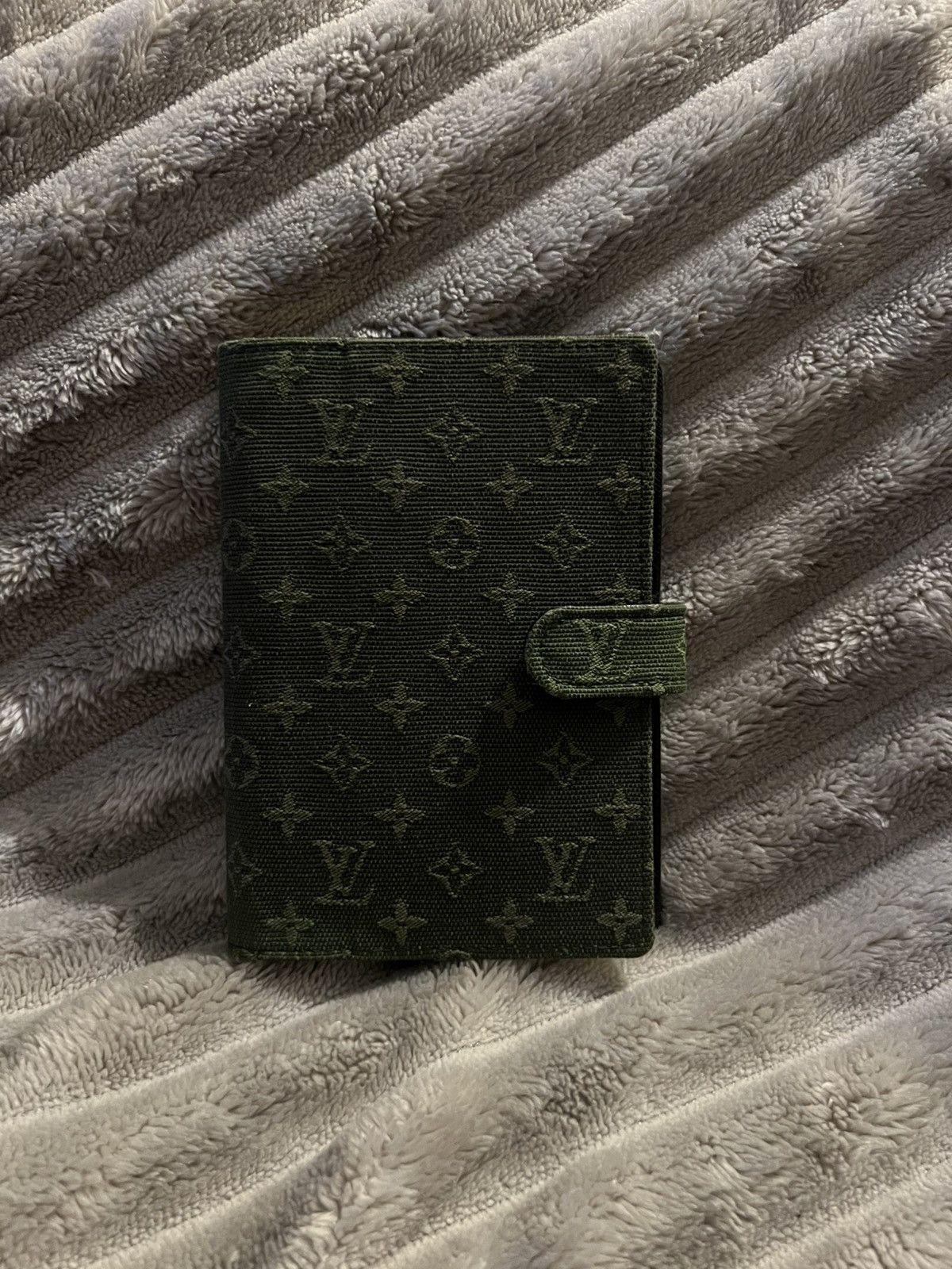 Louis Vuitton Louis Vuitton Agenda PM Monogram Khaki Canvas Size ONE SIZE - 1 Thumbnail