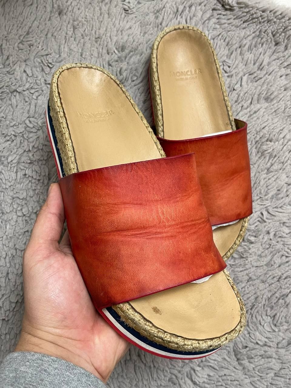 Moncler Moncler Luxury Faded Flats Leather Sleeper’s Size US 9 / IT 39 - 4 Thumbnail