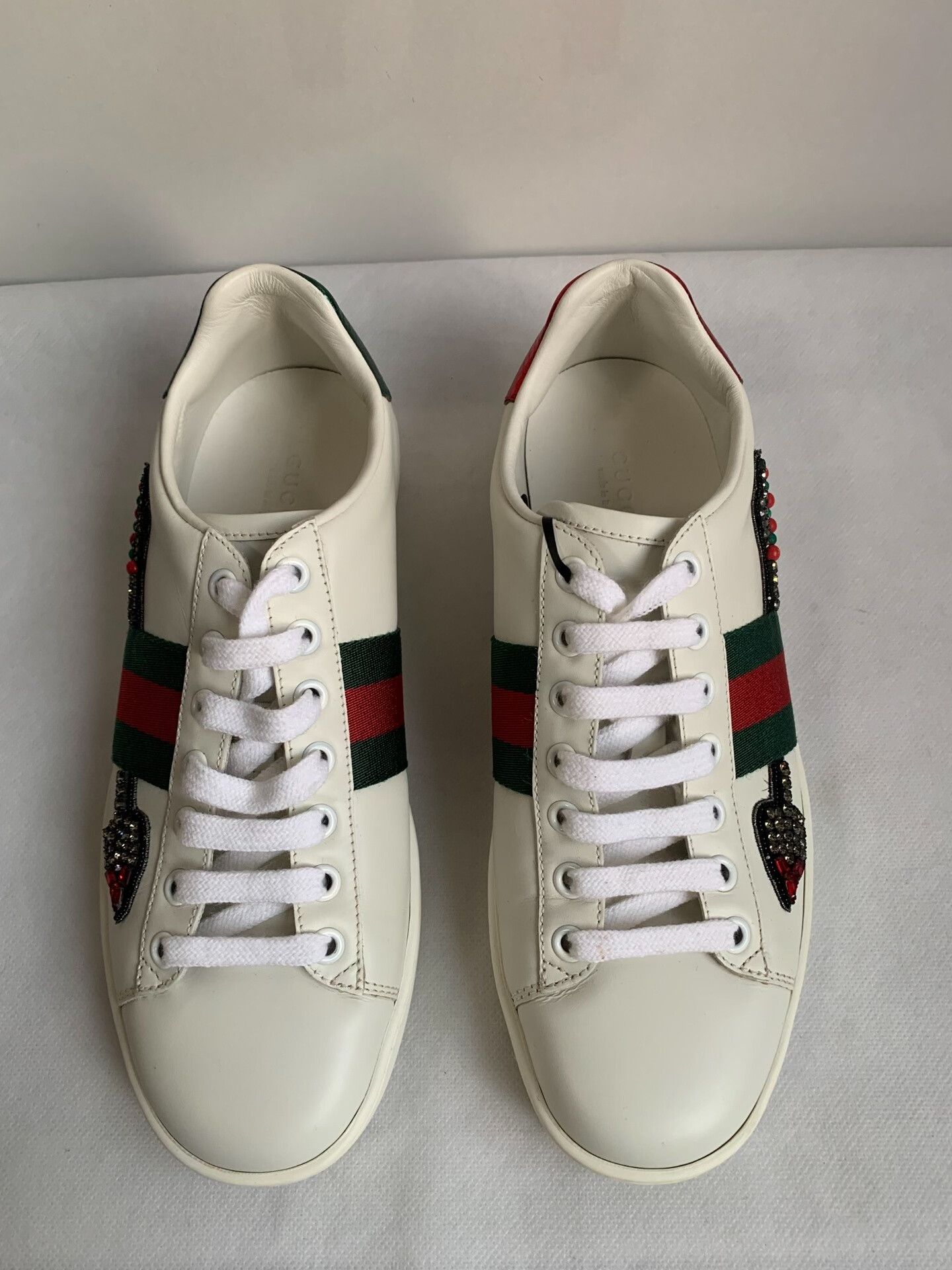 Gucci Gucci Arrow White Sneakers Size US 5.5 / IT 35.5 - 1 Thumbnail