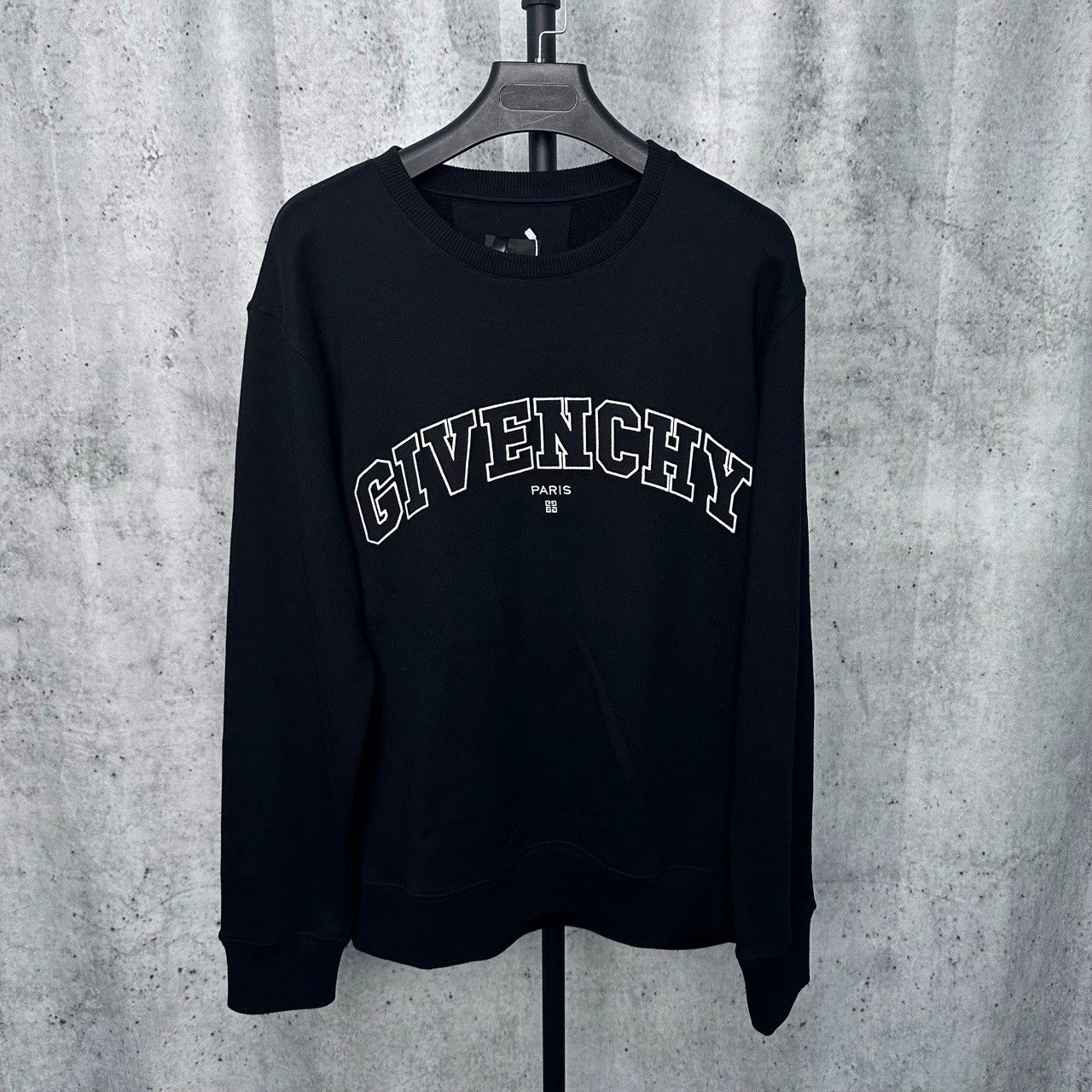 givenchy embroidered letter crewneck sweatshirt