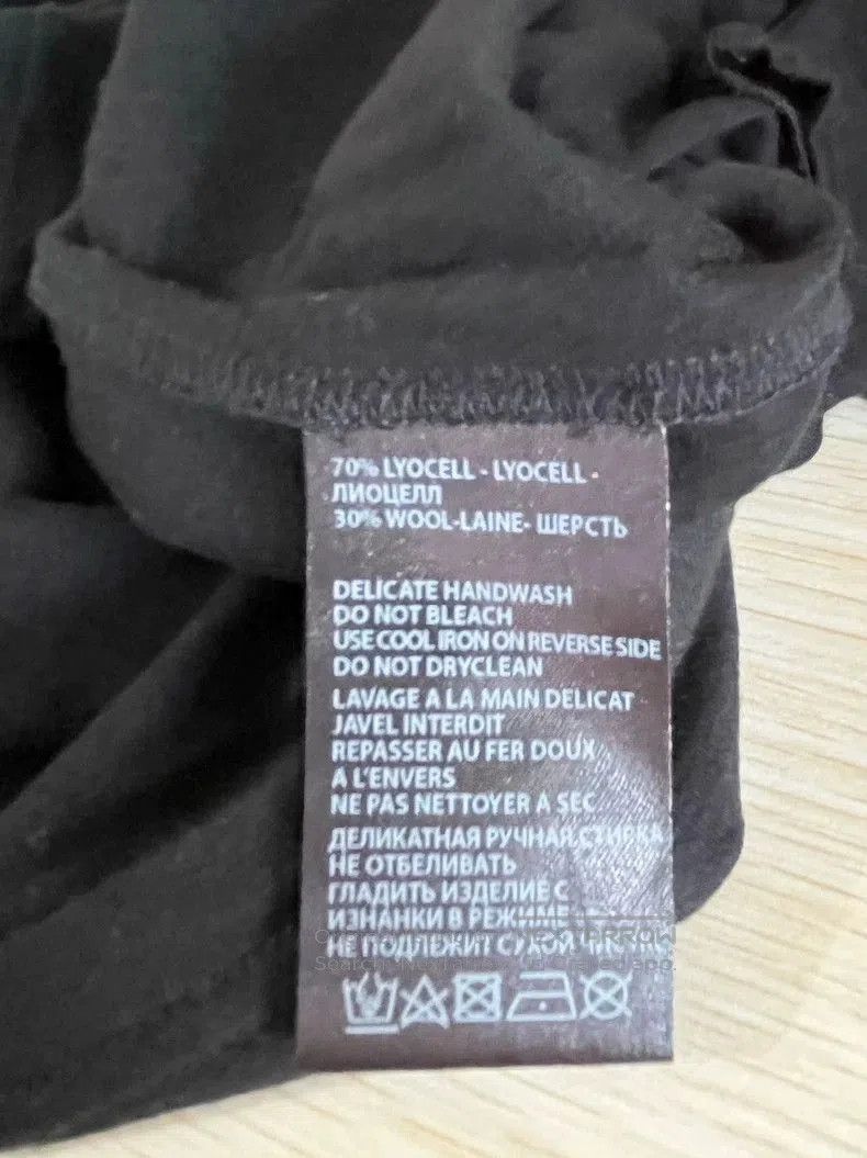 Ann Demeulemeester Ann Demeulemeester High Neck Tencel Top. Size US XS / EU 42 / 0 - 4 Thumbnail