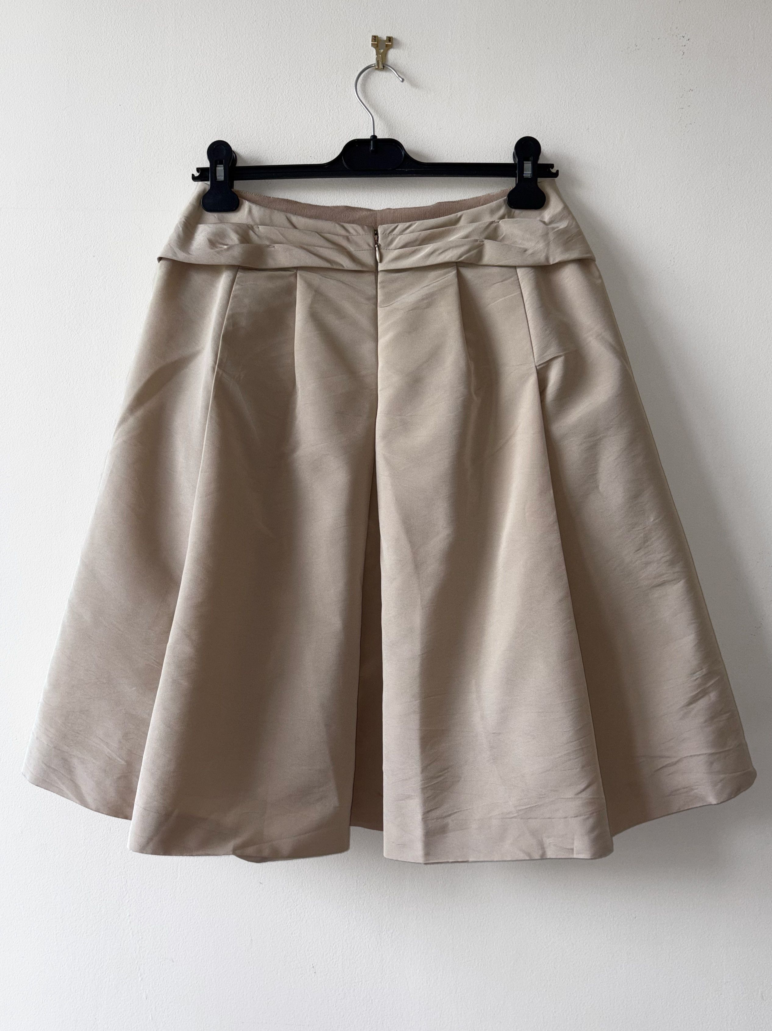 Prada Prada silk skirt with pleated details Size 30" / US 8 / IT 44 - 2 Thumbnail