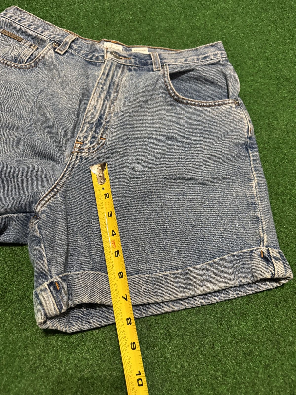 Calvin Klein Y2K Calvin Klein Jorts Womens 11/12 32 7” Denim Shorts Size US 32 / EU 48 - 6 Thumbnail