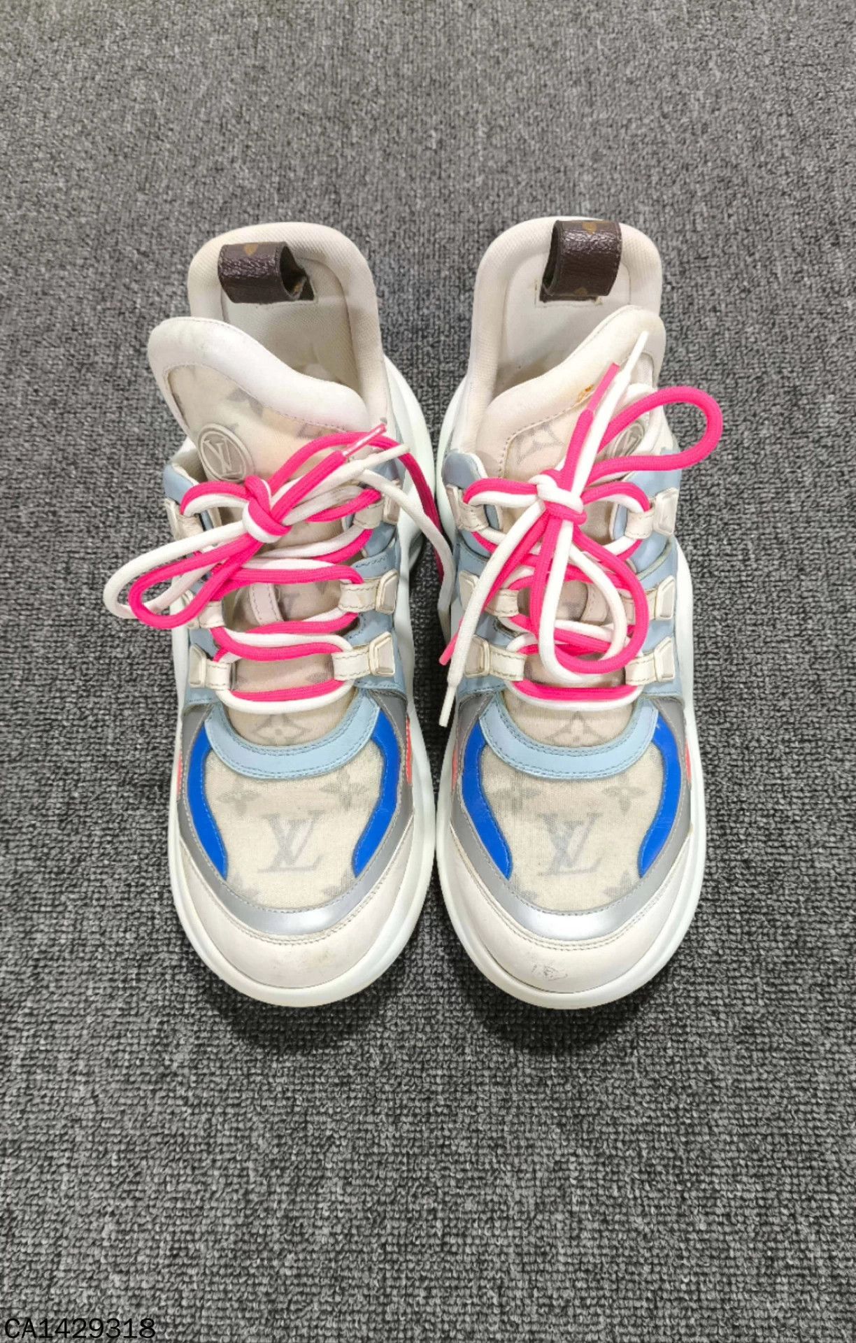 Louis Vuitton LV 95 New Dad Shoe 39 Size US 8 / IT 38 - 2 Thumbnail