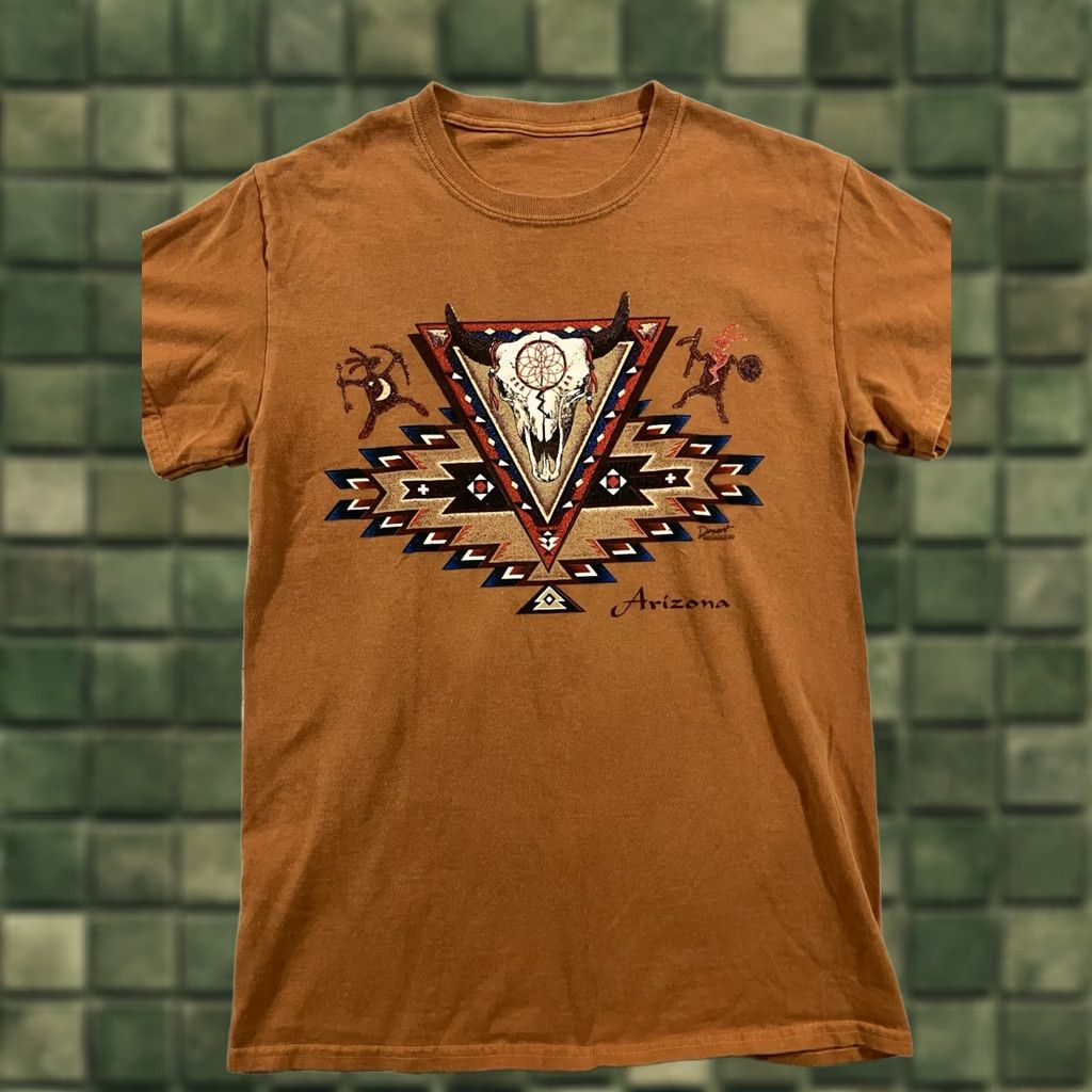 Gildan VINTAGE 90s Gildan T-Shirt Southwest Aztec Arizona Longhorn Geometric Graphic Bull Short Sleeve Orange 1990-1999 Small (S) Unisex Adults Mens Womens Size US S / EU 44-46 / 1 - 1 Thumbnail
