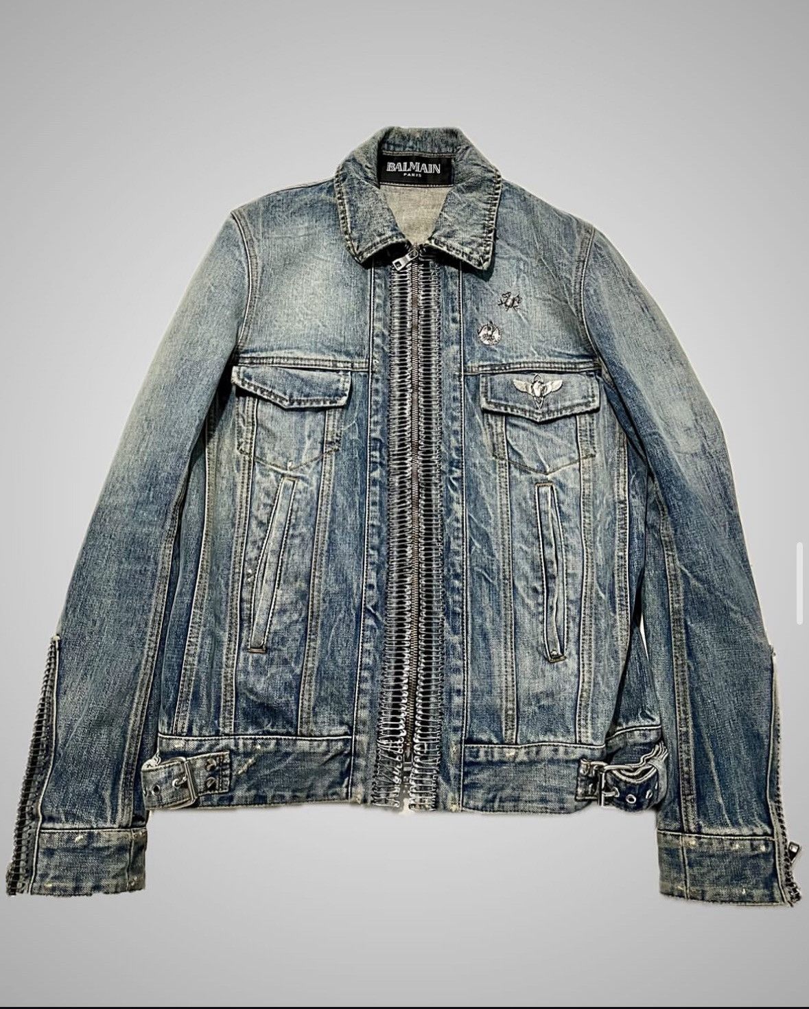 新品　BALMAIN　DESTROY DAMAGED DENIM JACKET New BALMAIN DESTROY DAMAGED DENIM JACKET
