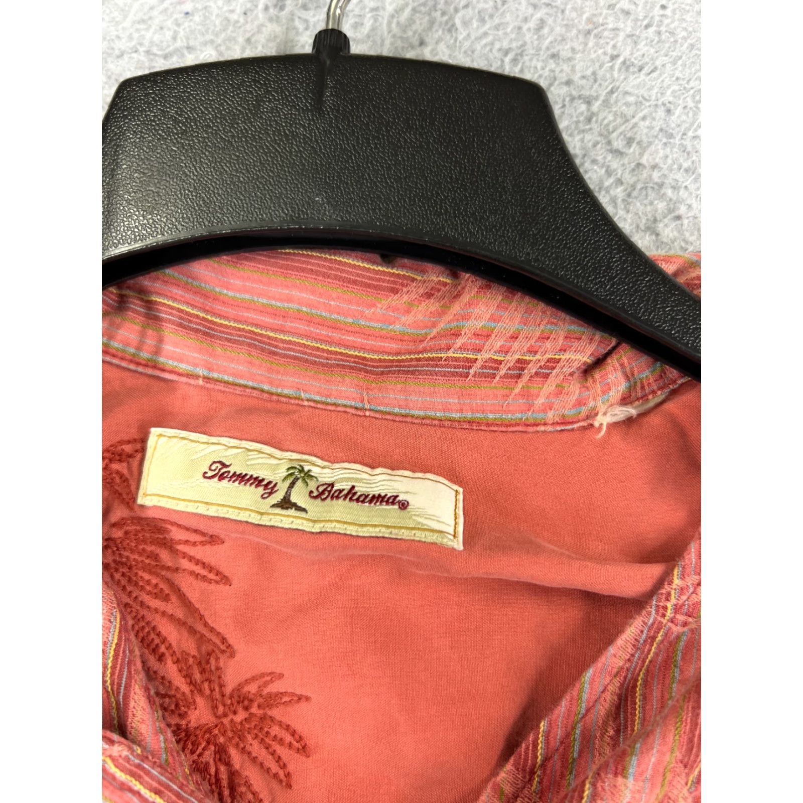 Tommy Bahama Tommy Bahama Shirt Men Large Red Bamboo Stripe Hawaiian Button Up Pocket Beach Size US L / EU 52-54 / 3 - 7 Thumbnail