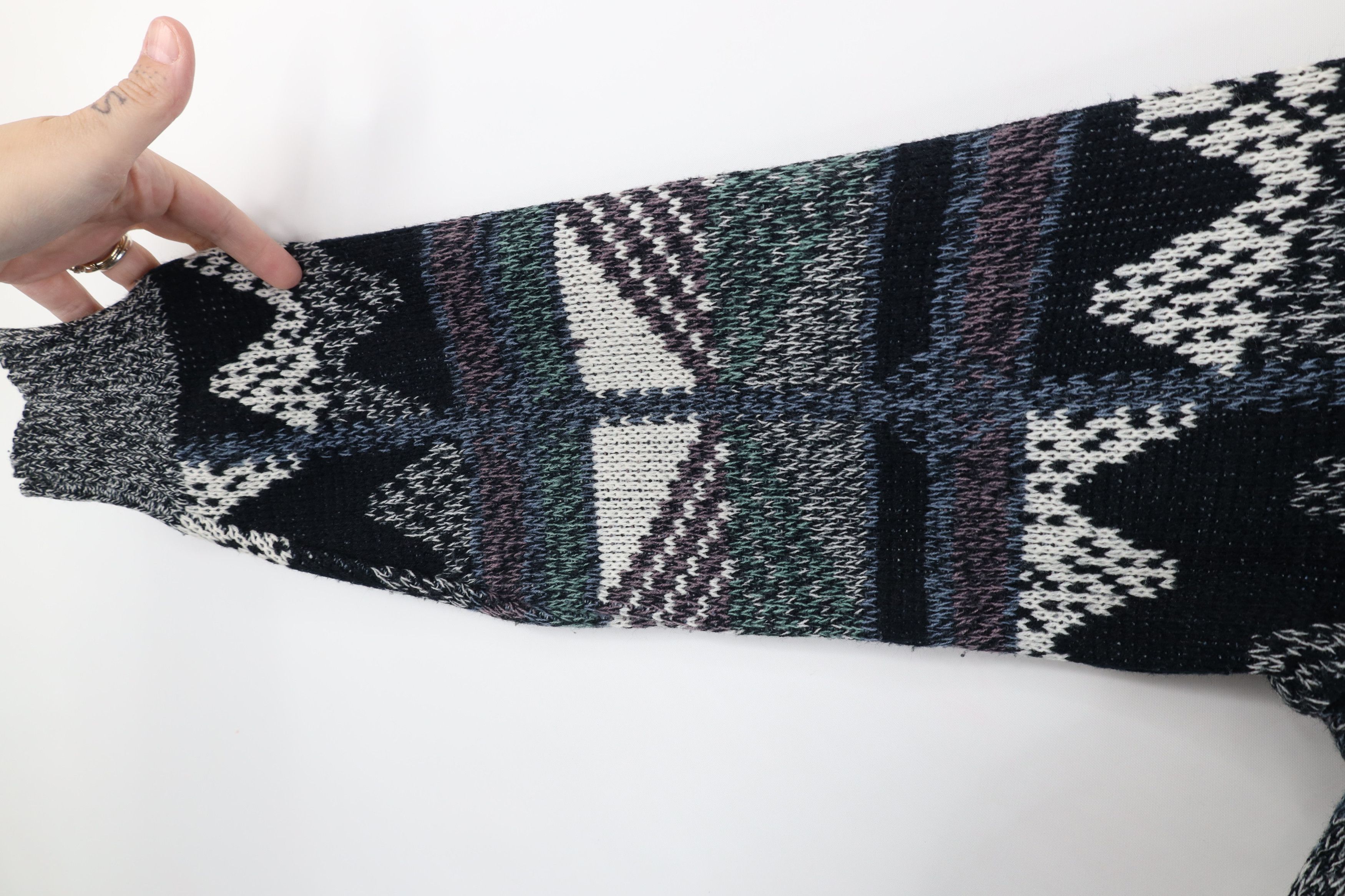 Vintage Vintage 90s Coogi Style Fair Isle Geometric Knit Sweater Size M / US 6-8 / IT 42-44 - 4 Thumbnail