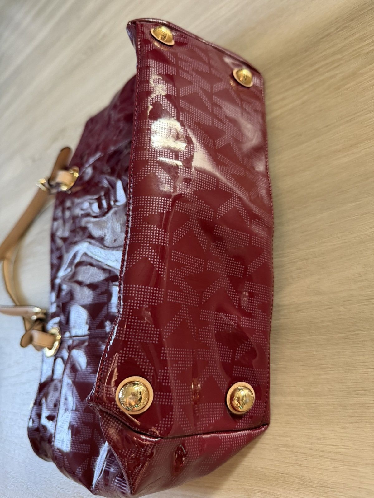 Michael Kors Michael Kors Jet Set Tote Bag Patent Leather Burgundy Logo Size ONE SIZE - 9 Thumbnail