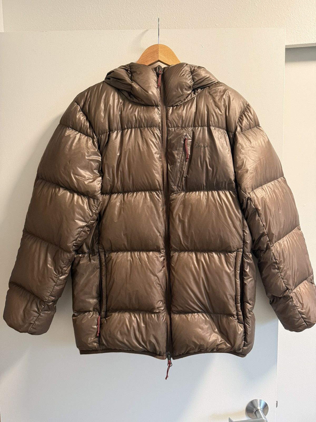 NANGA Nanga Mountain Lodge Down Hooded Jacket Size US M / EU 48-50 / 2 - 1 Thumbnail