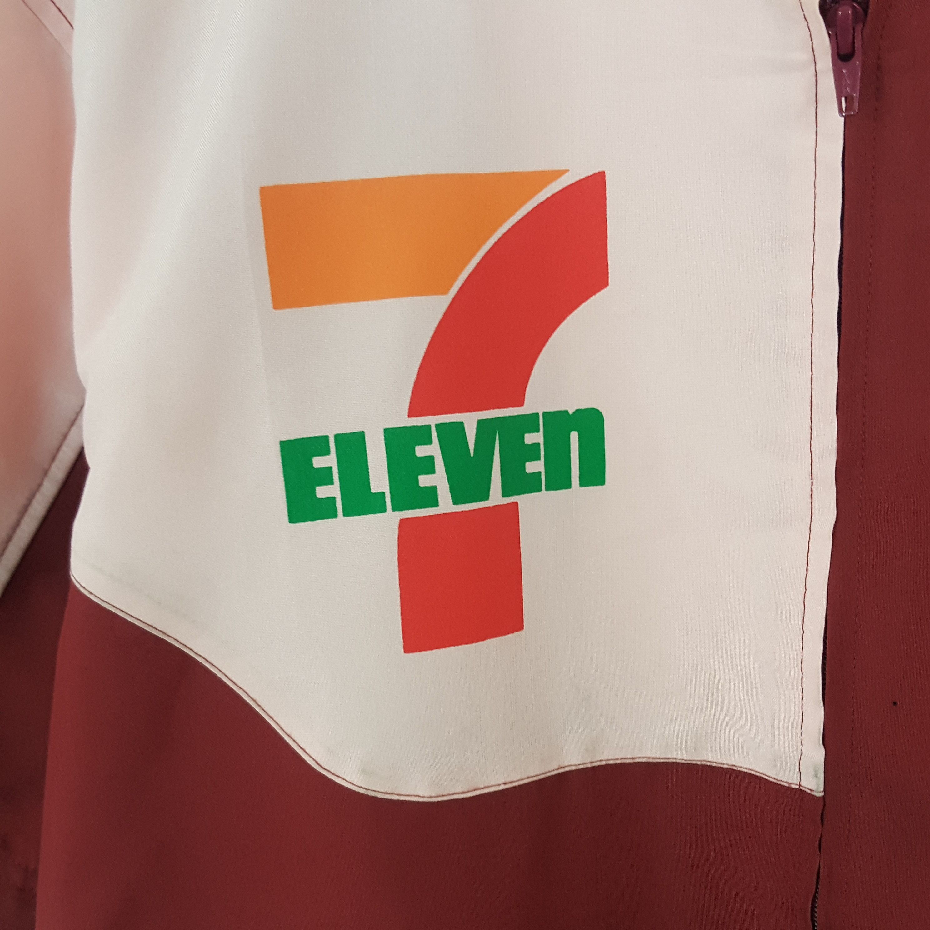 Japanese Brand × Vintage Vintage 7 Eleven Big Logo 7 Worker Zipper Jacket Size US L / EU 52-54 / 3 - 4 Thumbnail