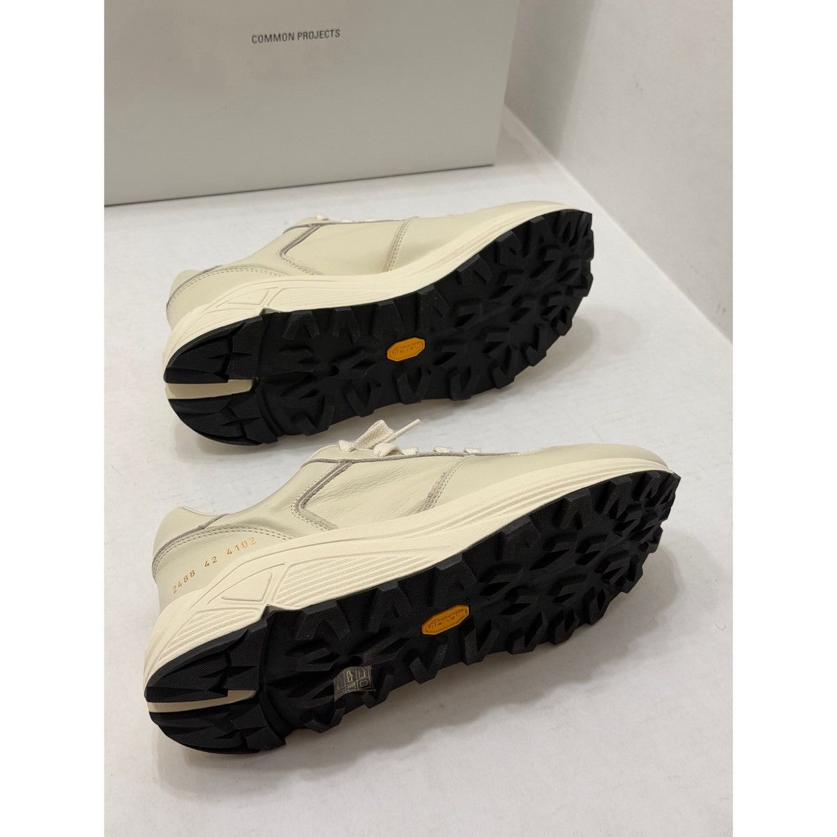 Common Projects COMMON PROJECTS PREMIUM RUNNER OFF WHITE SNEAKER Size US 9 / EU 42 - 15 Thumbnail