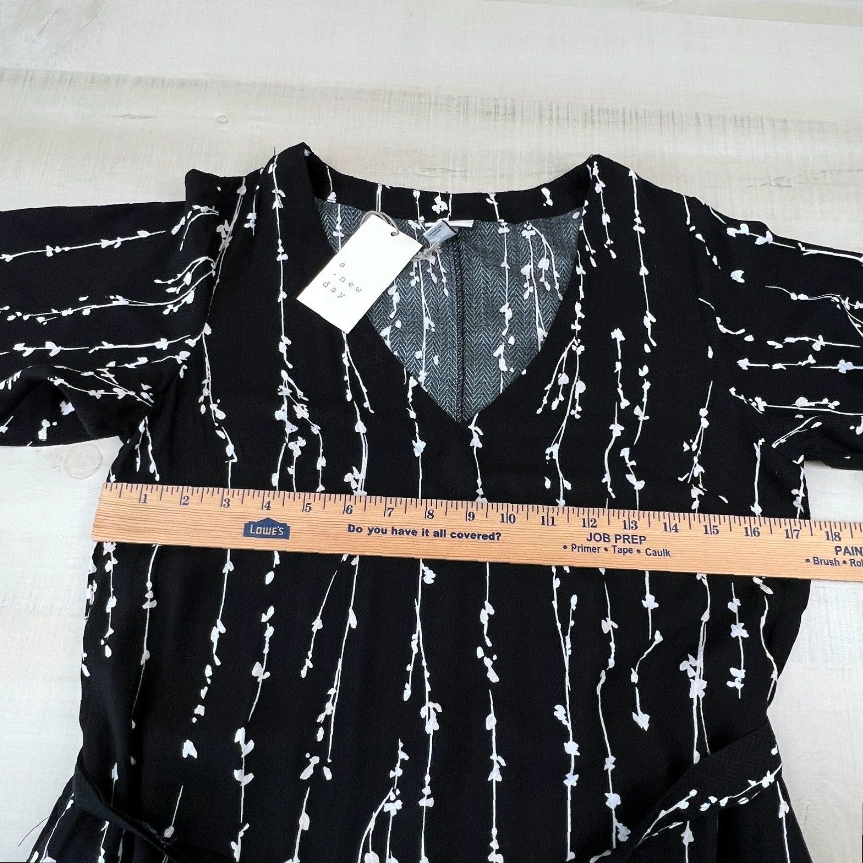 Vintage A New Day Womens Fit & Flare Knee Length Dress XS Black Short Sleeve V Neck Belted Rayon Size 26" / US 2 / IT 38 - 5 Thumbnail