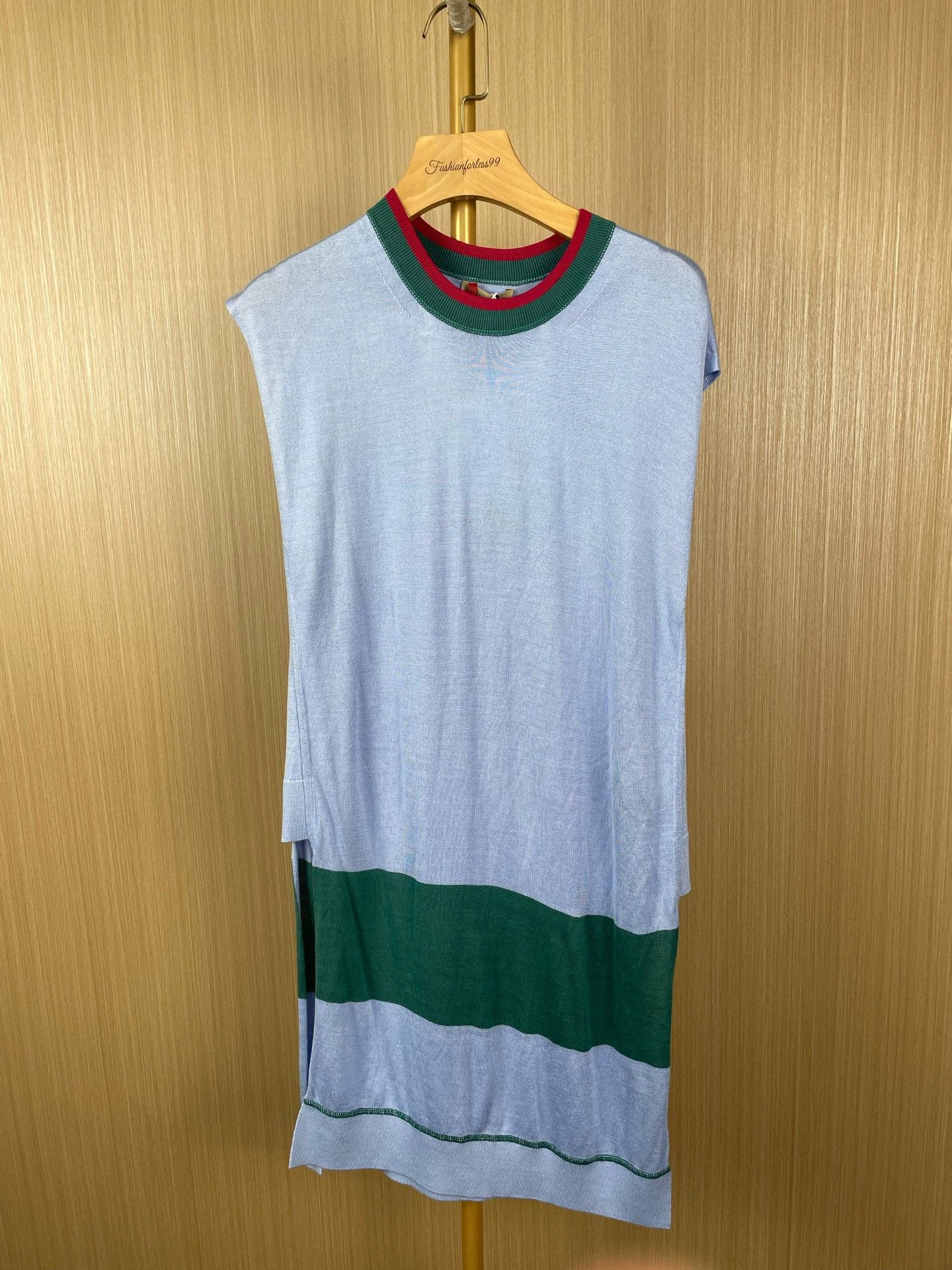 Burberry Burberry Sleeveless Knit Cardigan XS Size XS / US 0-2 / IT 36-38 - 1 Thumbnail