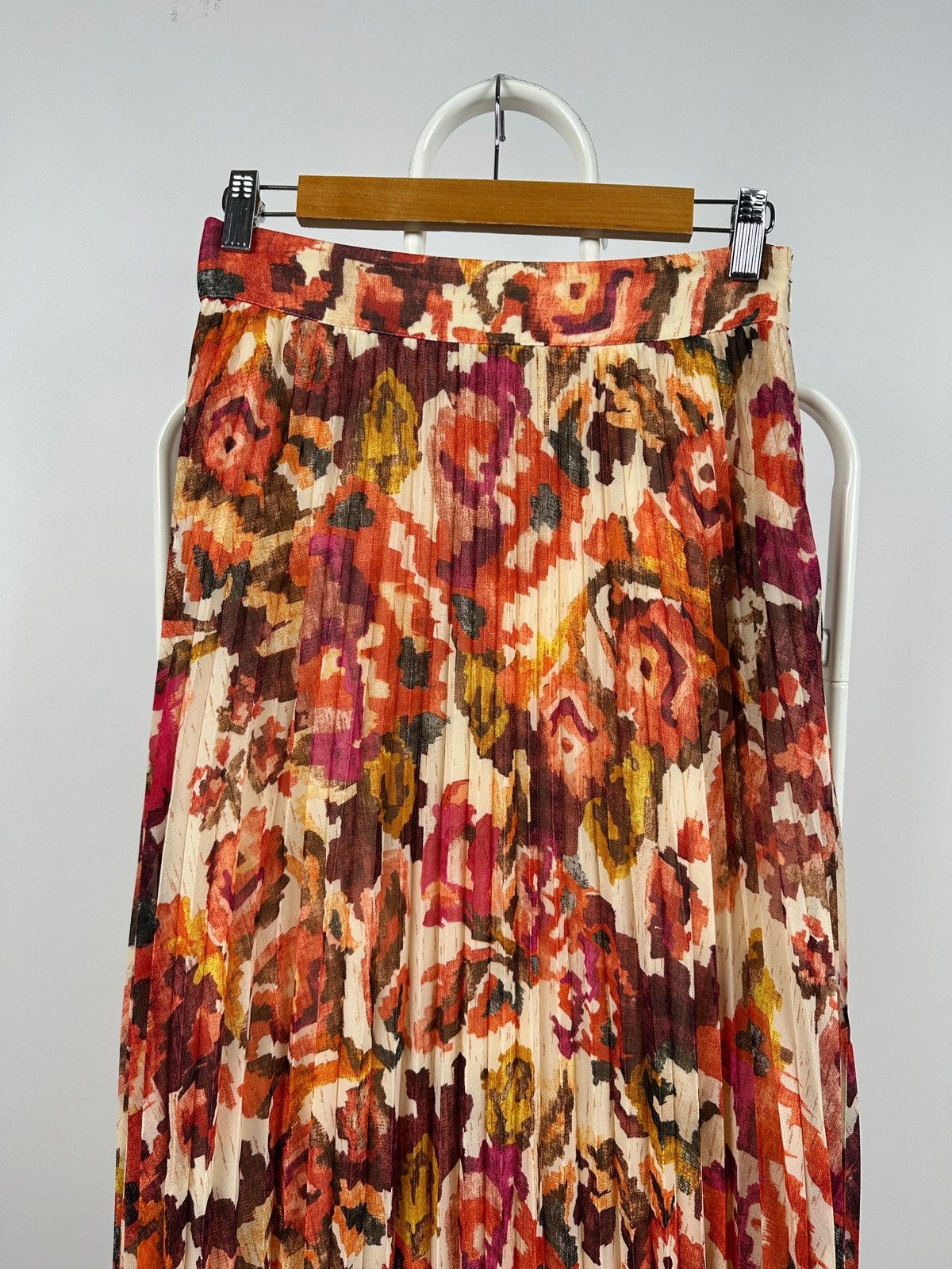 Sezane Sezane x Chufy Dilo Mara Floral Print Maxi Skirt Size 26" / US 2 / IT 38 - 2 Thumbnail